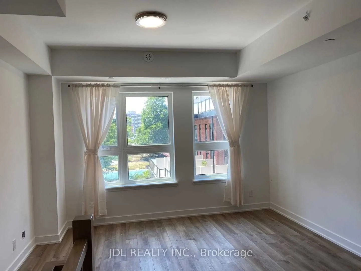 2100 Bridletowne Circle, #327