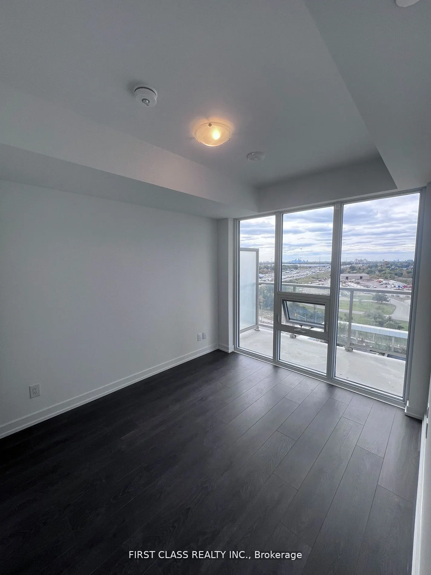 2033 Kennedy Road, #1501