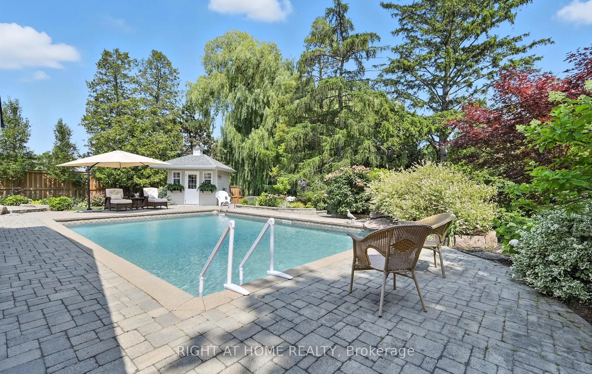 1549 Willowside Court