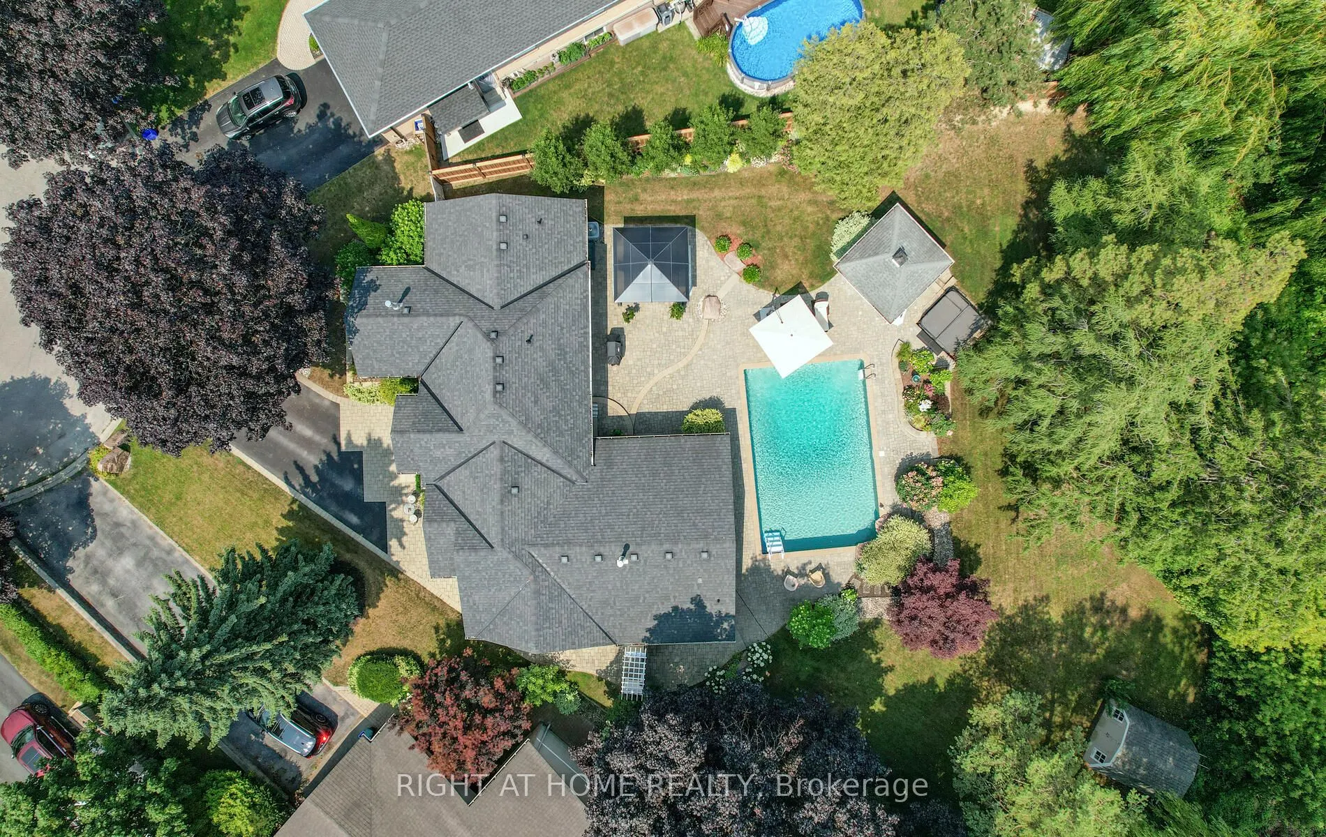 1549 Willowside Court