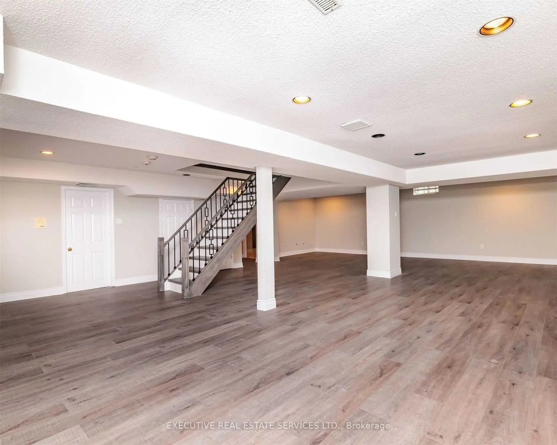 49 Bluenose Crescent