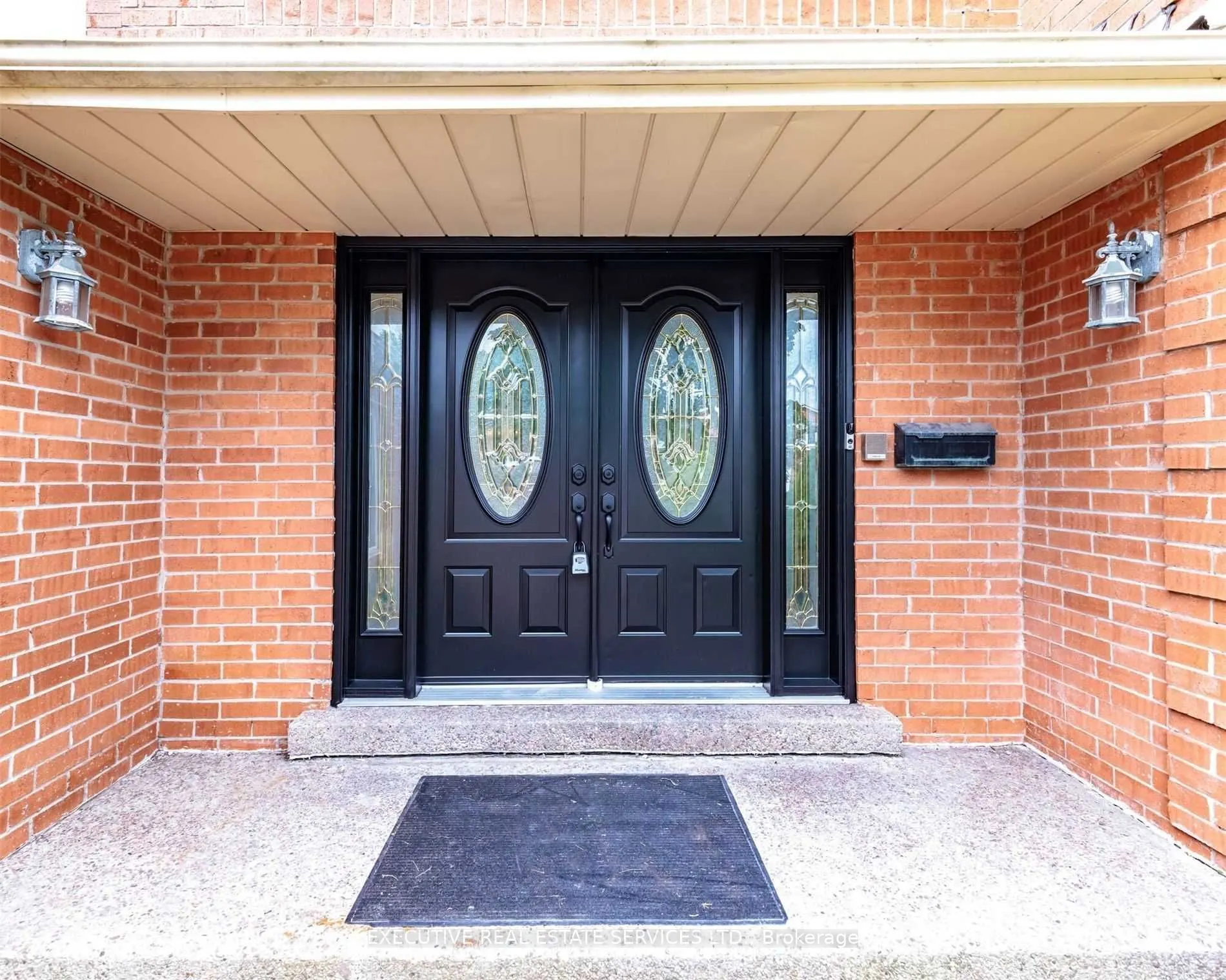 49 Bluenose Crescent