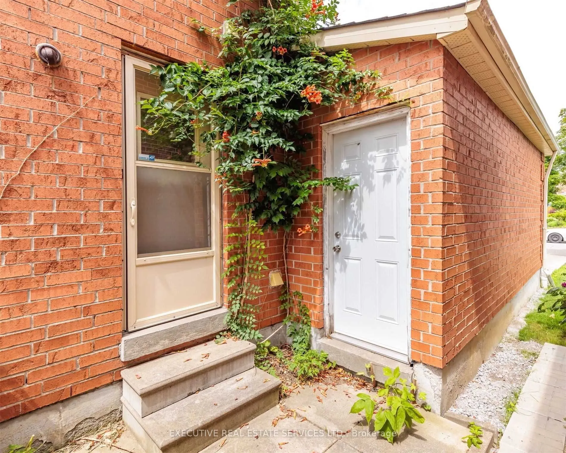 49 Bluenose Crescent