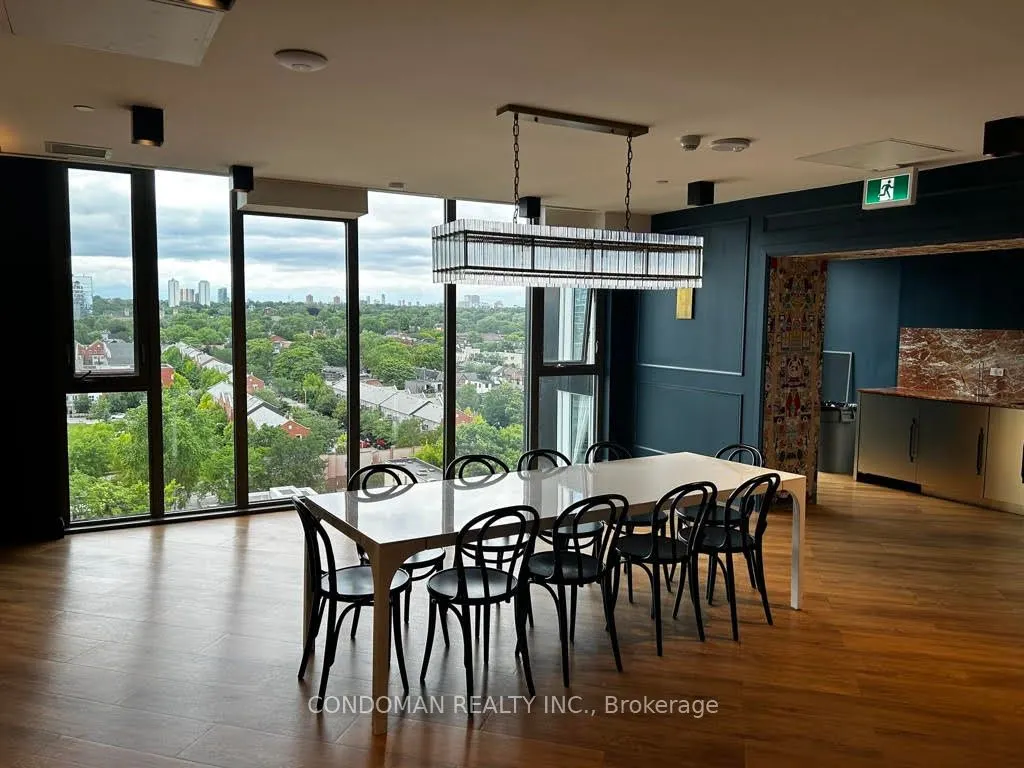 15 Baseball Place, #1611