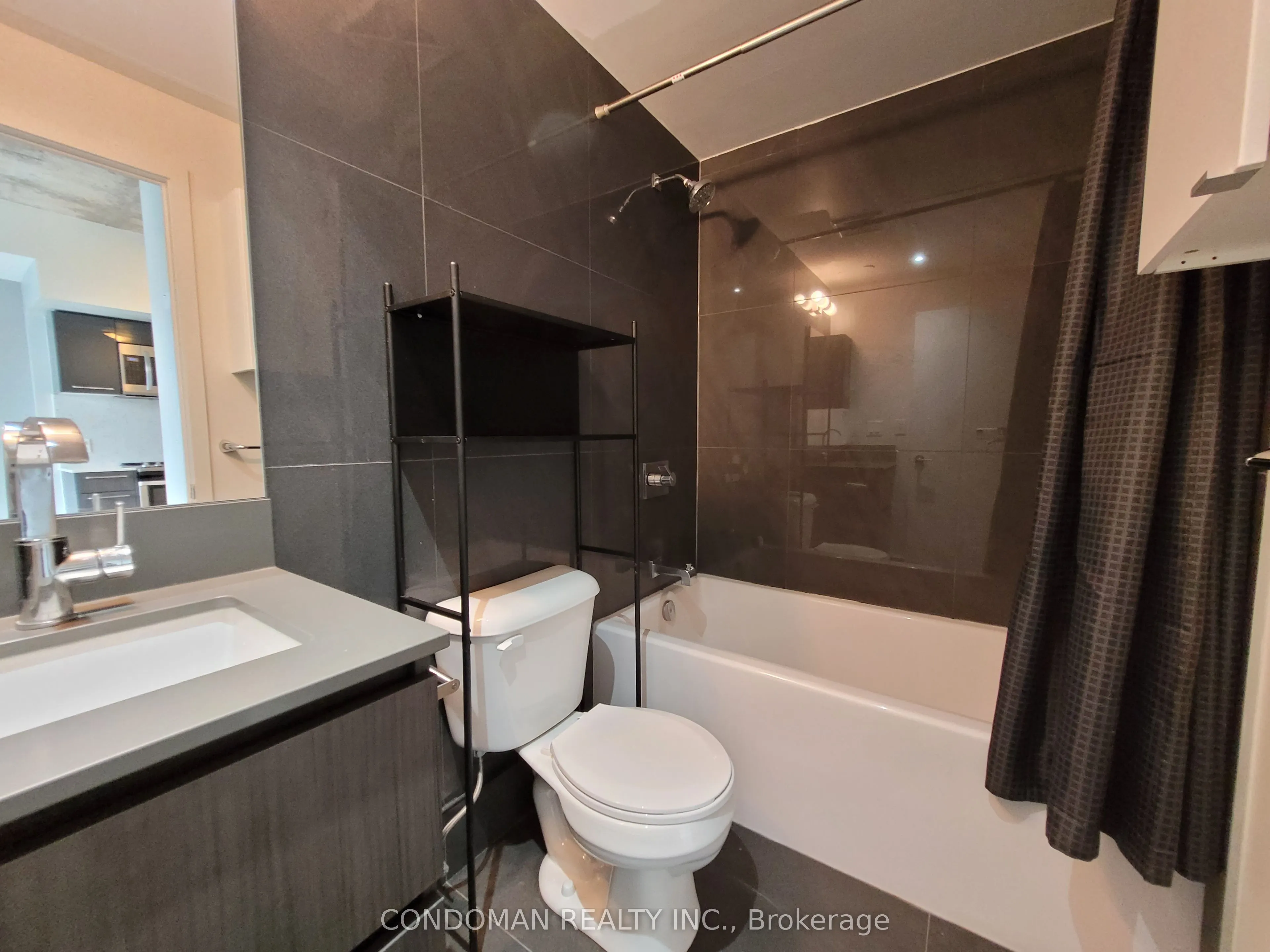 15 Baseball Place, #1611