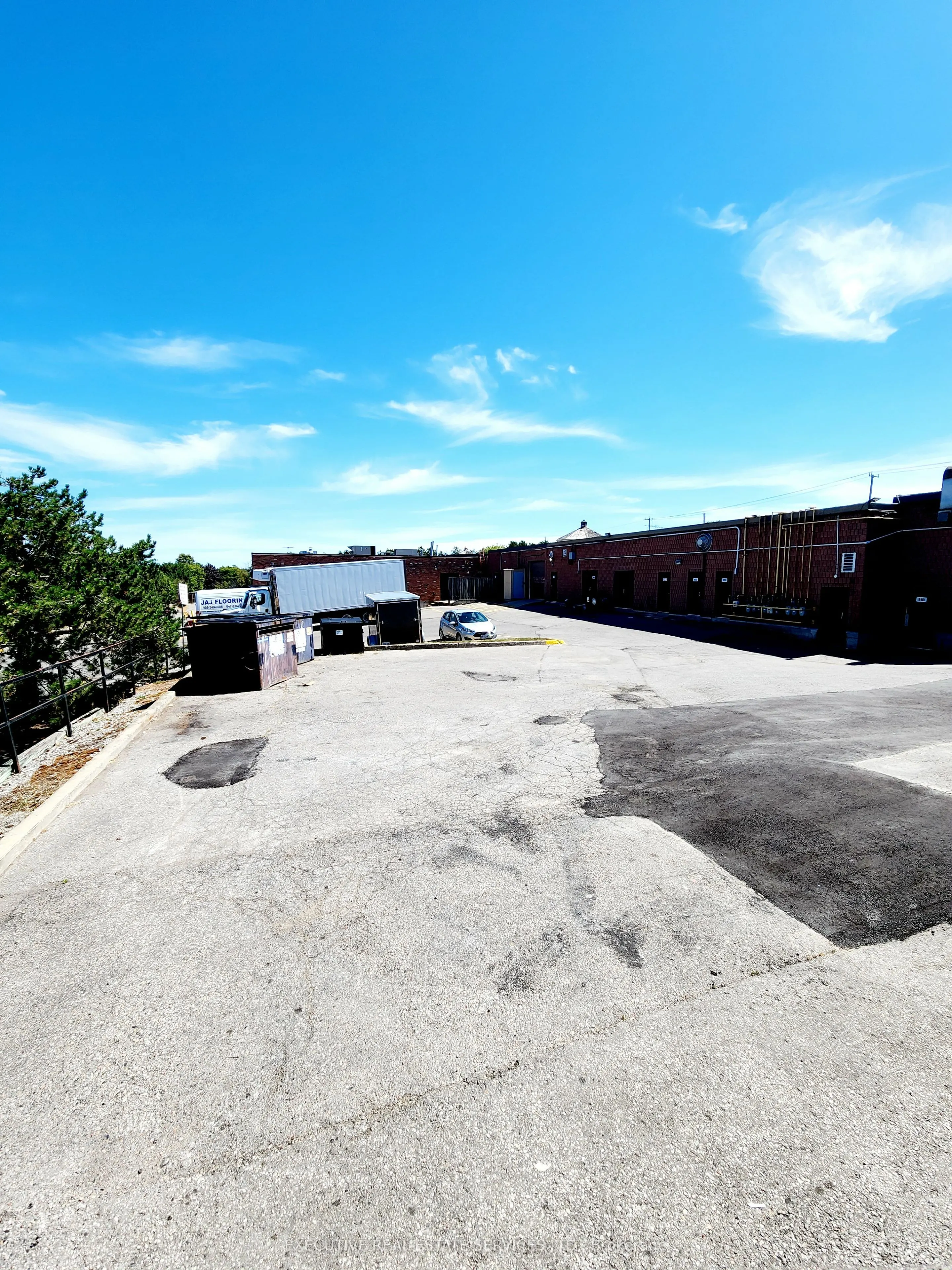 1910 Dundas Street E, #102