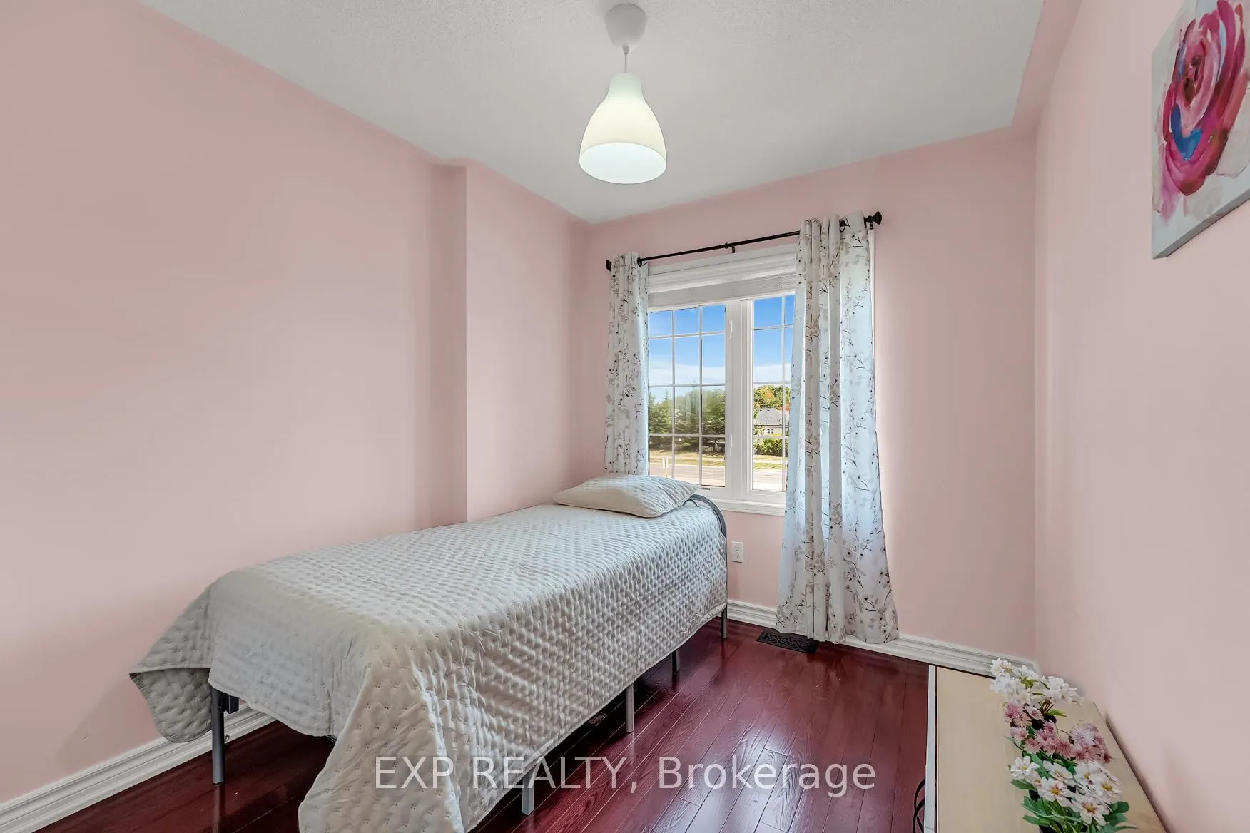 48 Unsworth Crescent