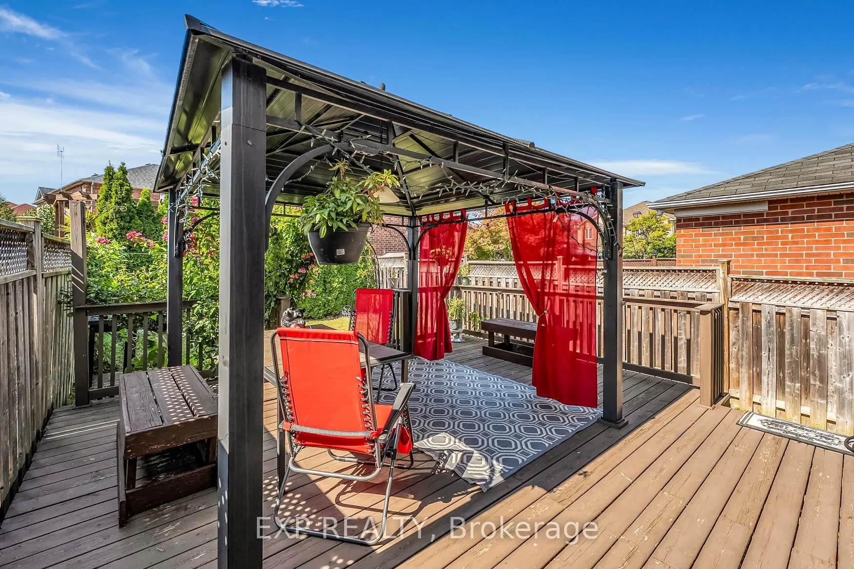 48 Unsworth Crescent