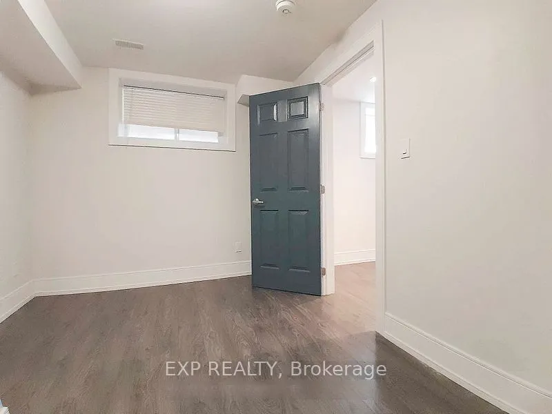 215 O'Connor Drive, #Lower