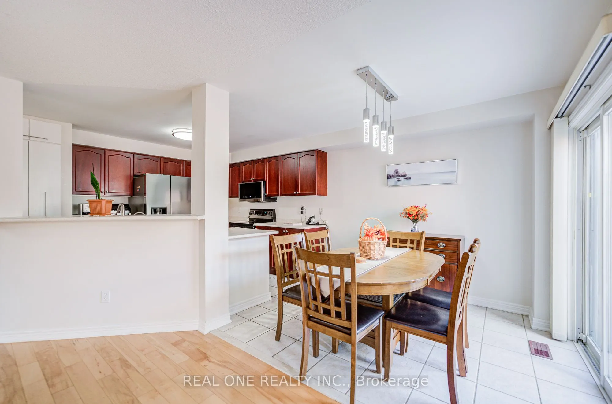 16 Boulderbrook Drive