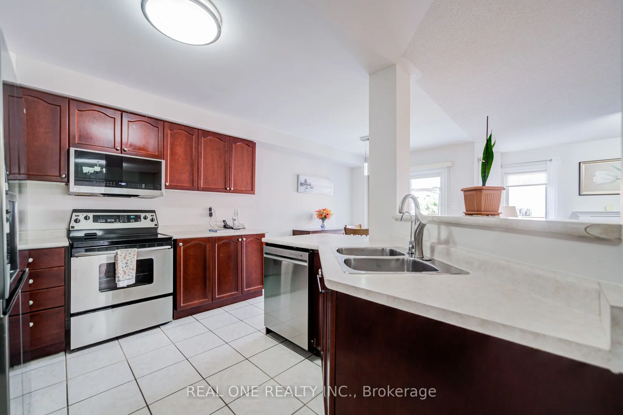 16 Boulderbrook Drive