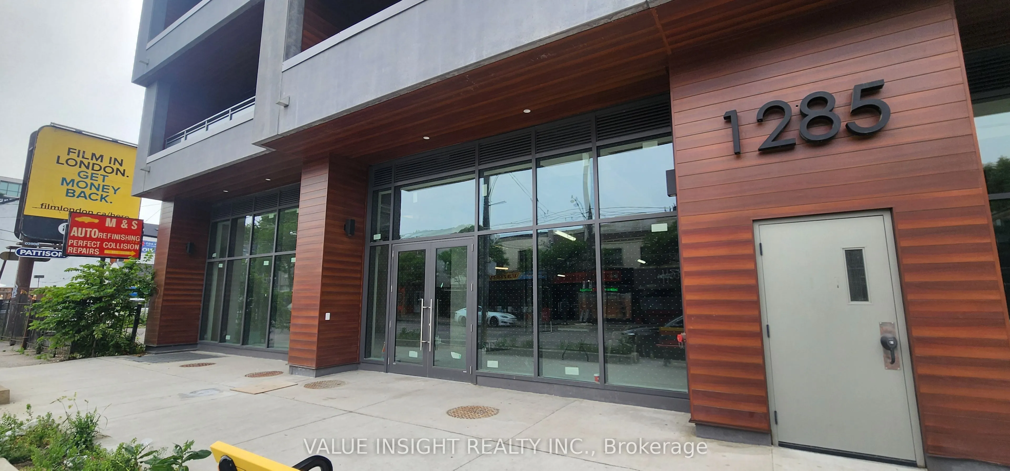 1285 Queen Street E, #Unit 8