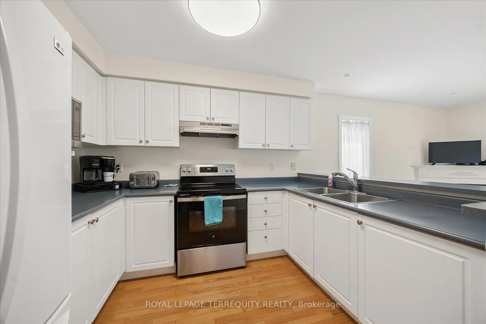 15 Waring Avenue