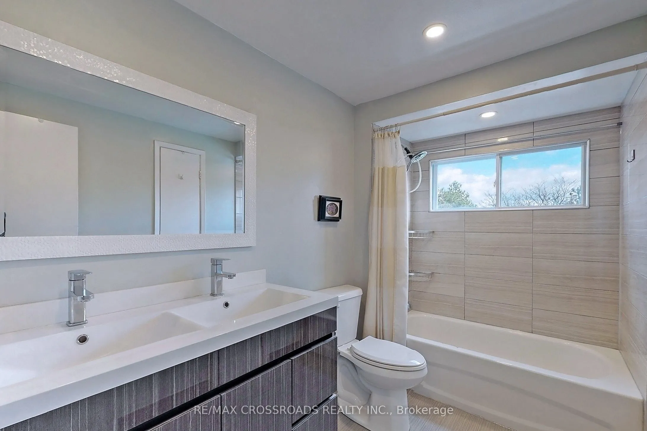79 Dragoon Crescent
