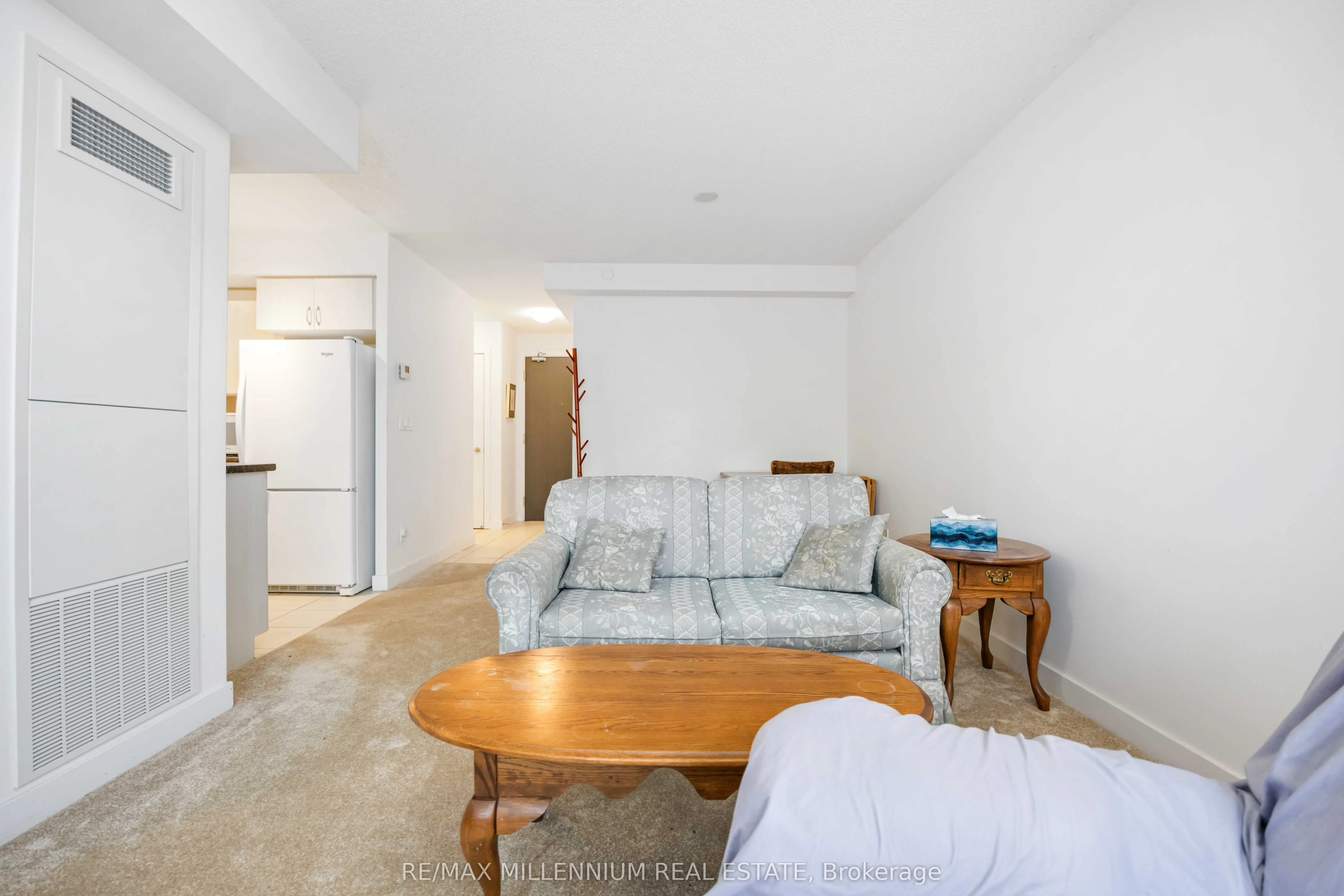 8 Trent Avenue, #407