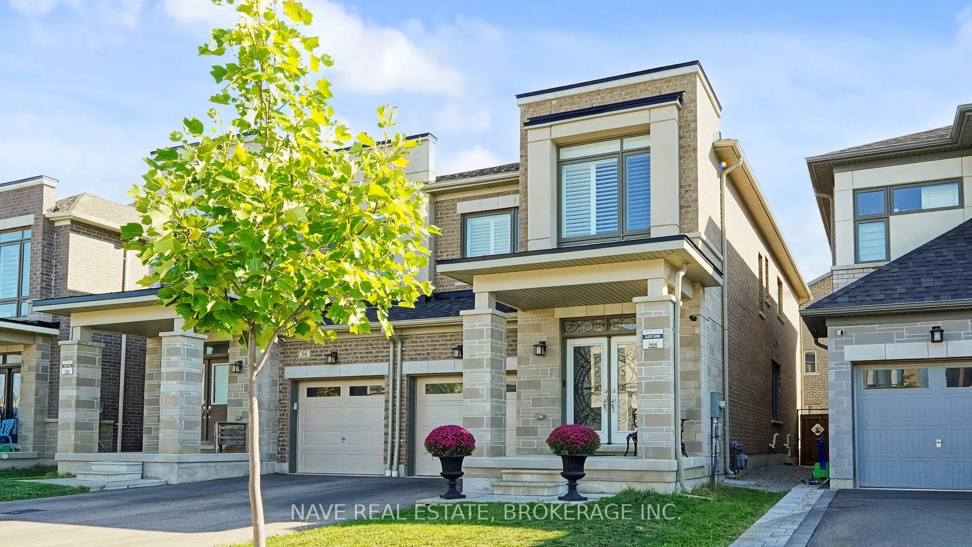52 Conarty Cres. Crescent