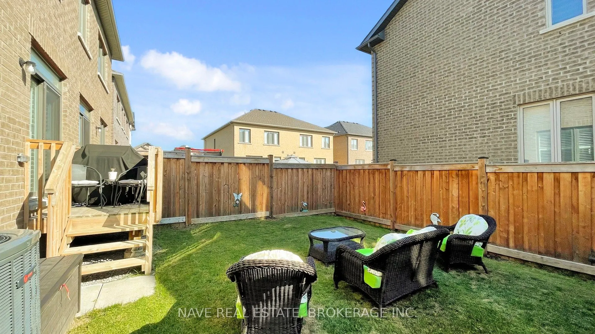 52 Conarty Cres. Crescent