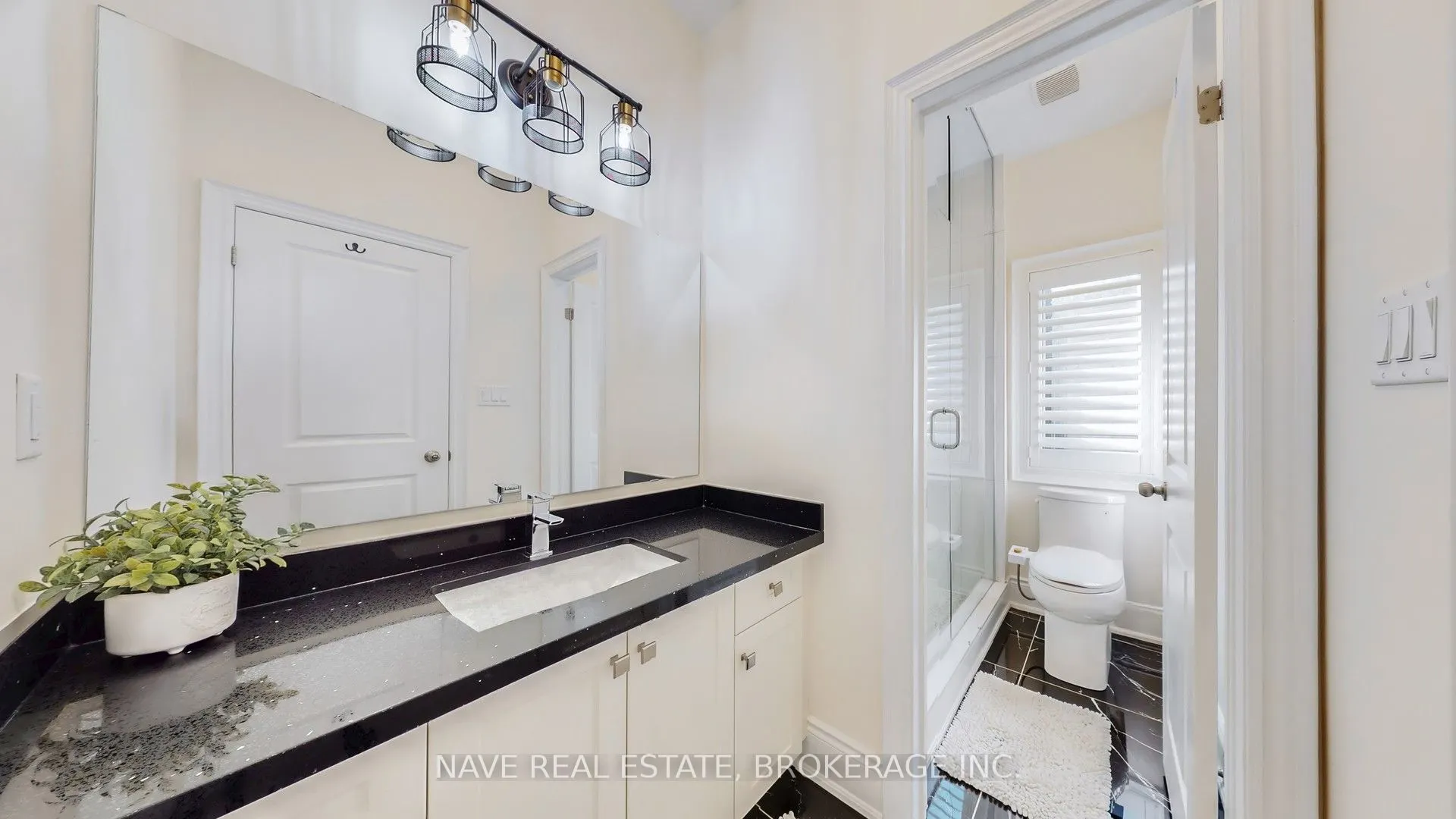 52 Conarty Cres. Crescent