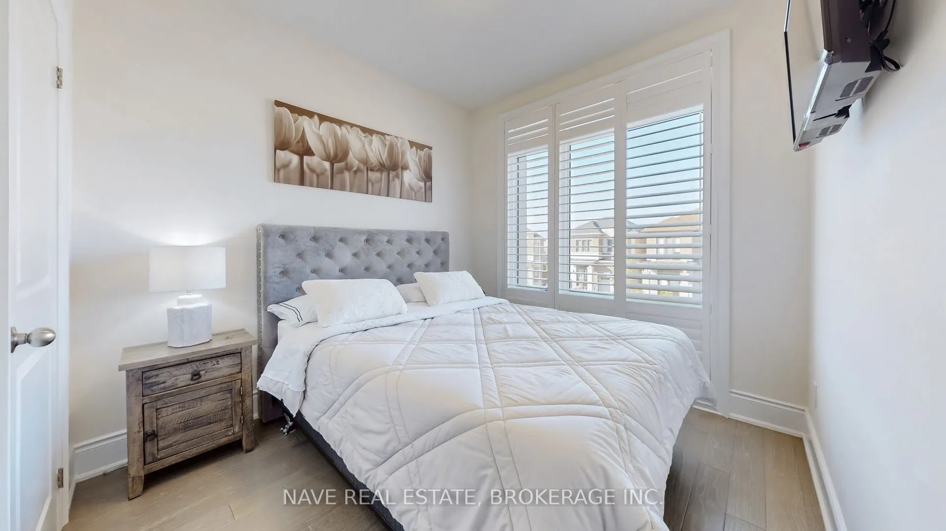 52 Conarty Cres. Crescent