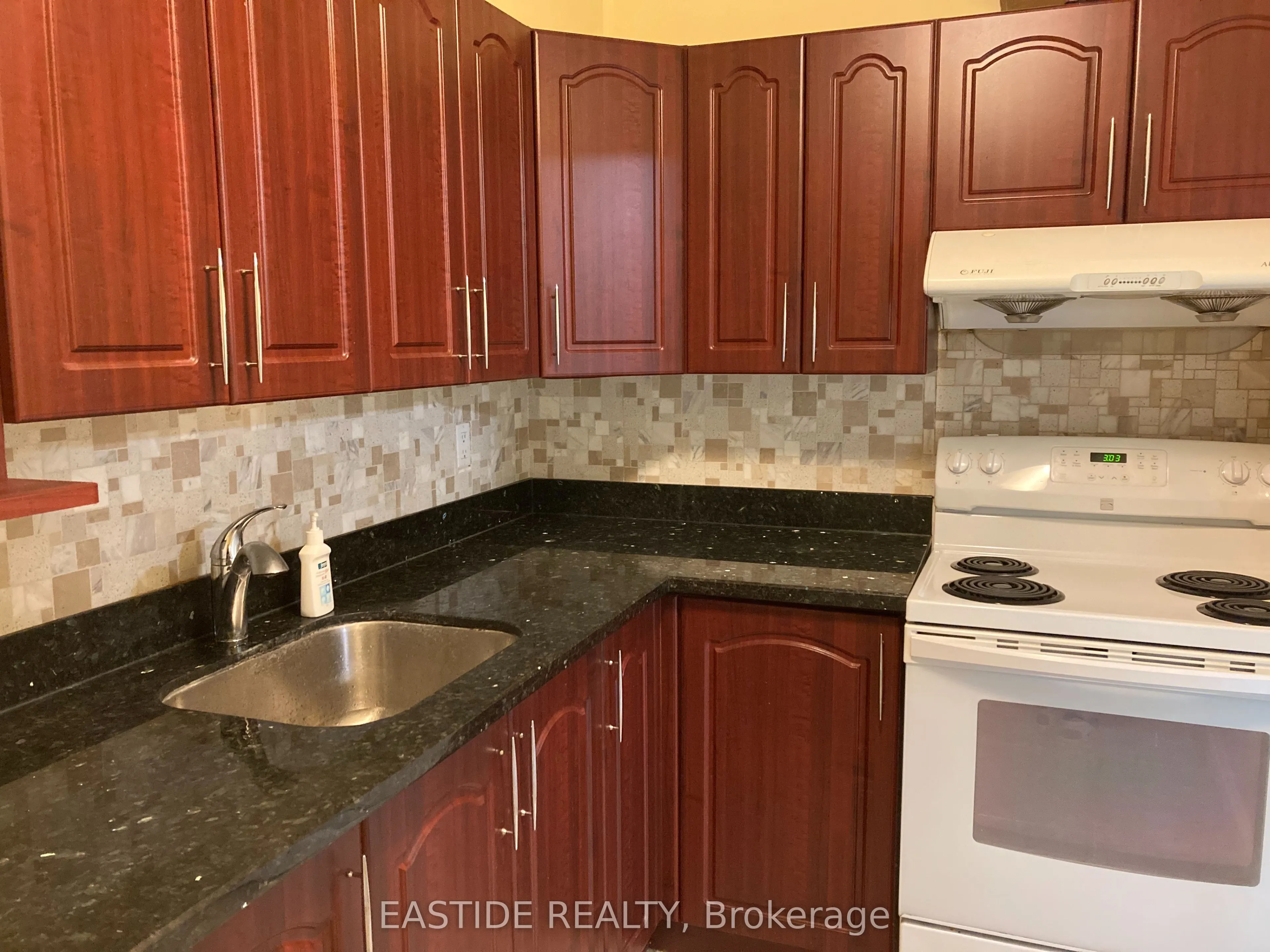 55 Bamburgh Circle, #1806