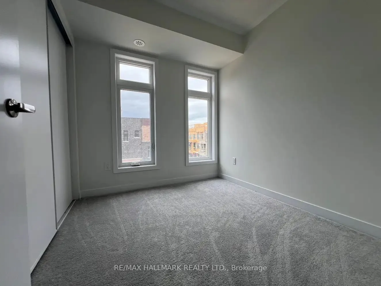 1865 Pickering Parkway S, #101