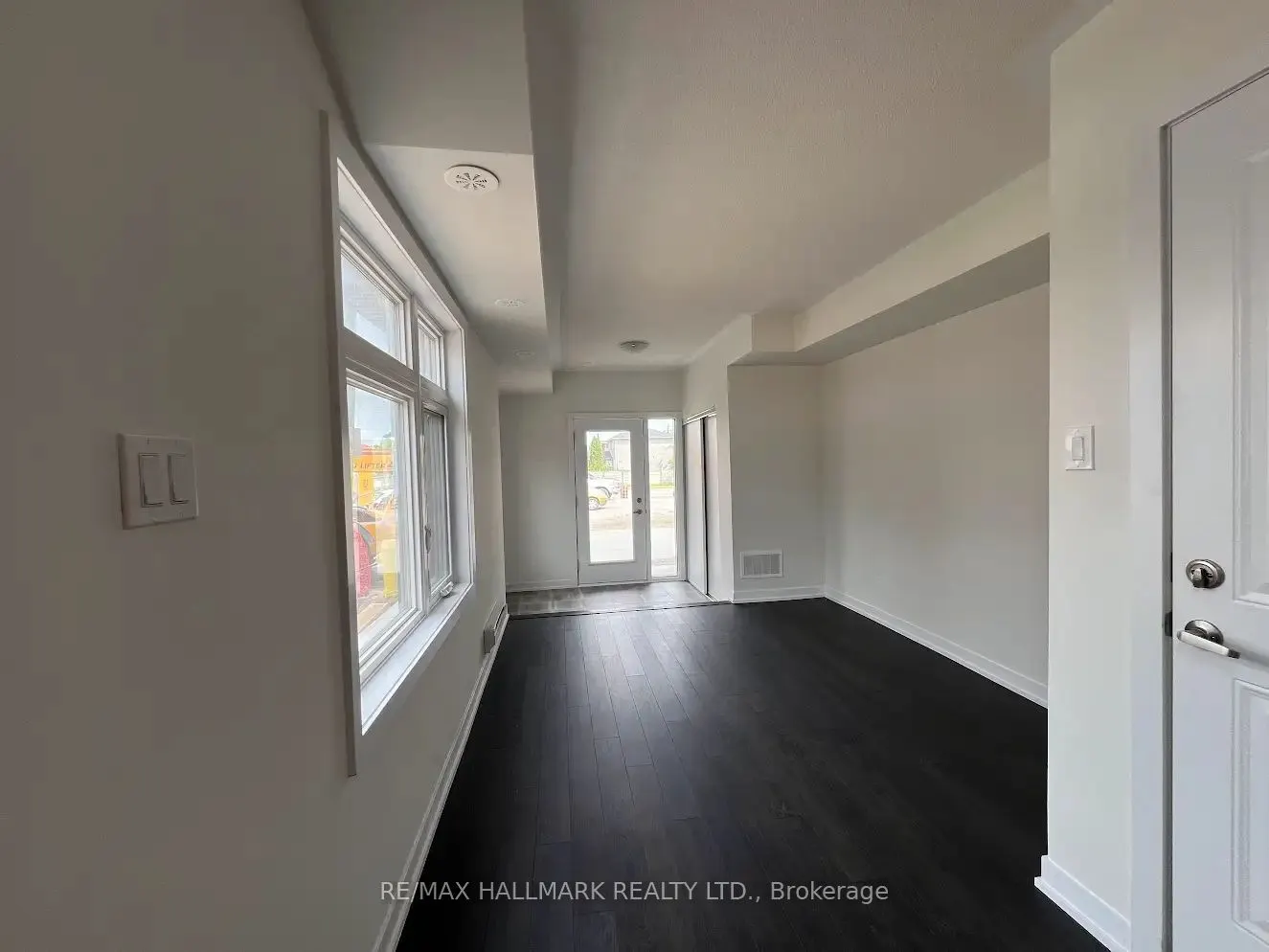 1865 Pickering Parkway S, #101