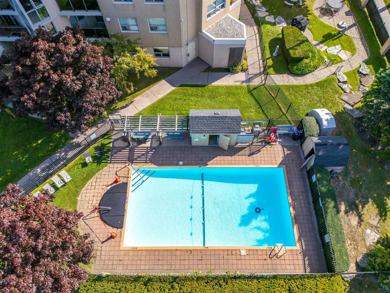 2 Westney Road N Road, #305