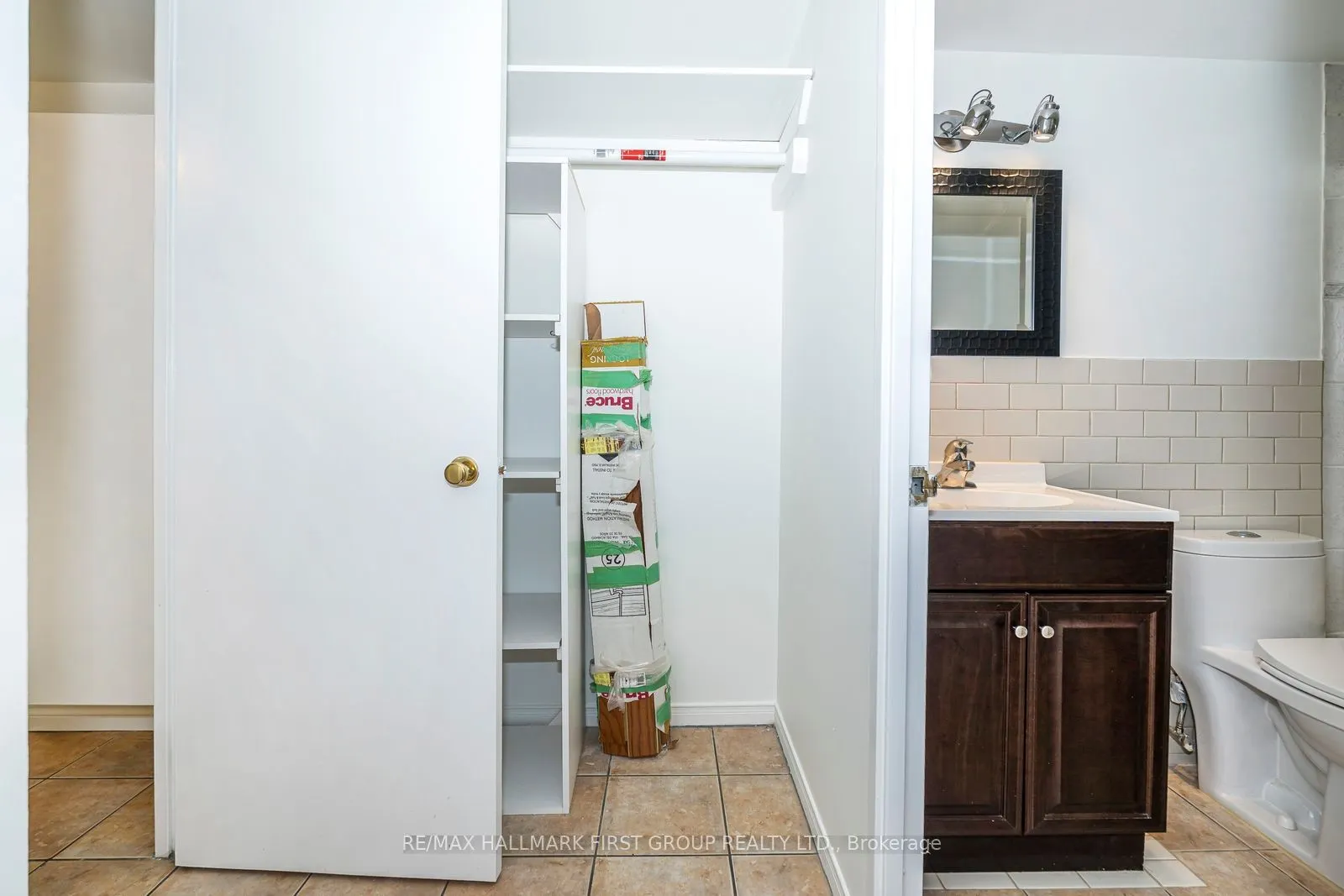 2 Westney Road N Road, #305