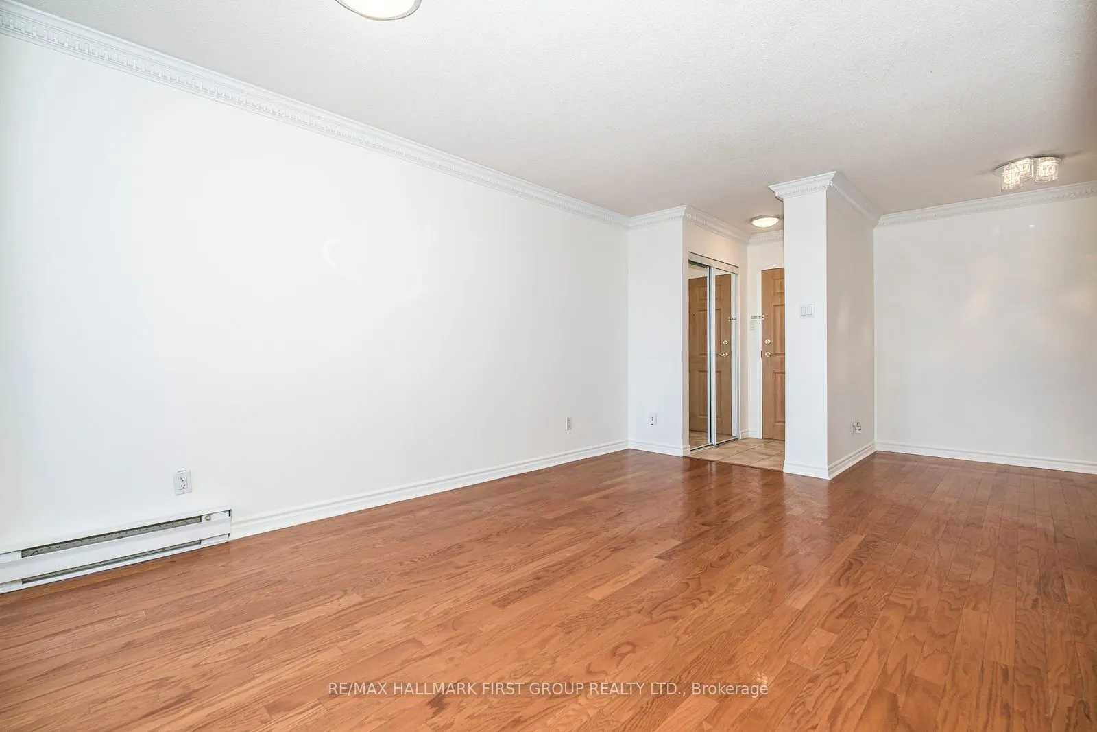 2 Westney Road N Road, #305
