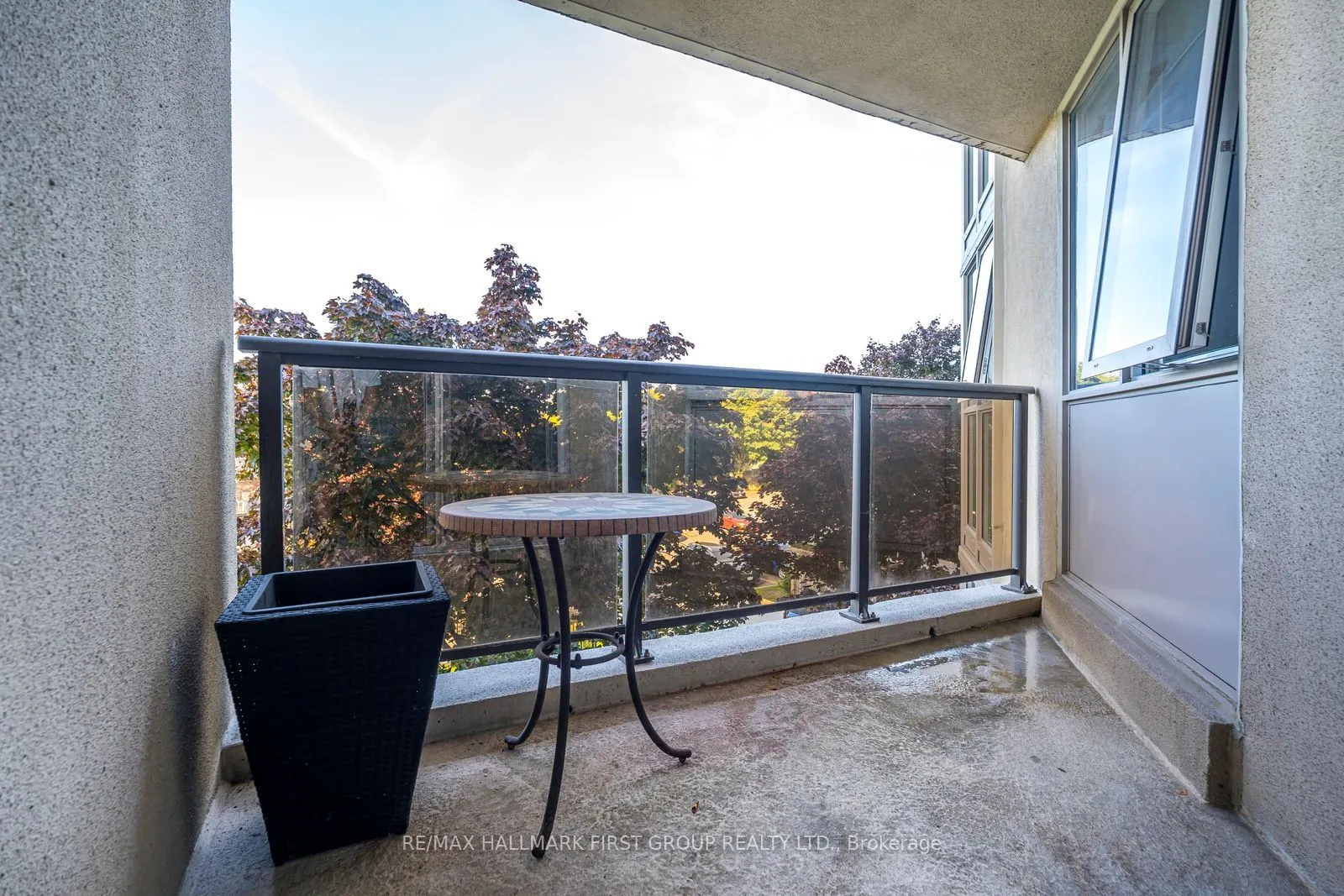 2 Westney Road N Road, #305