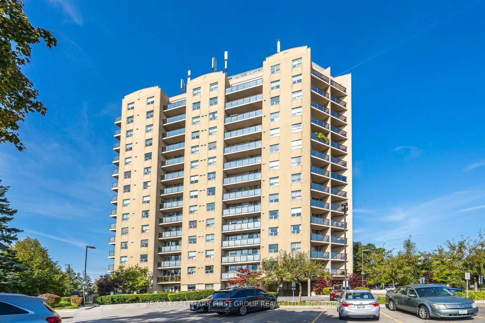 2 Westney Road N Road, #305