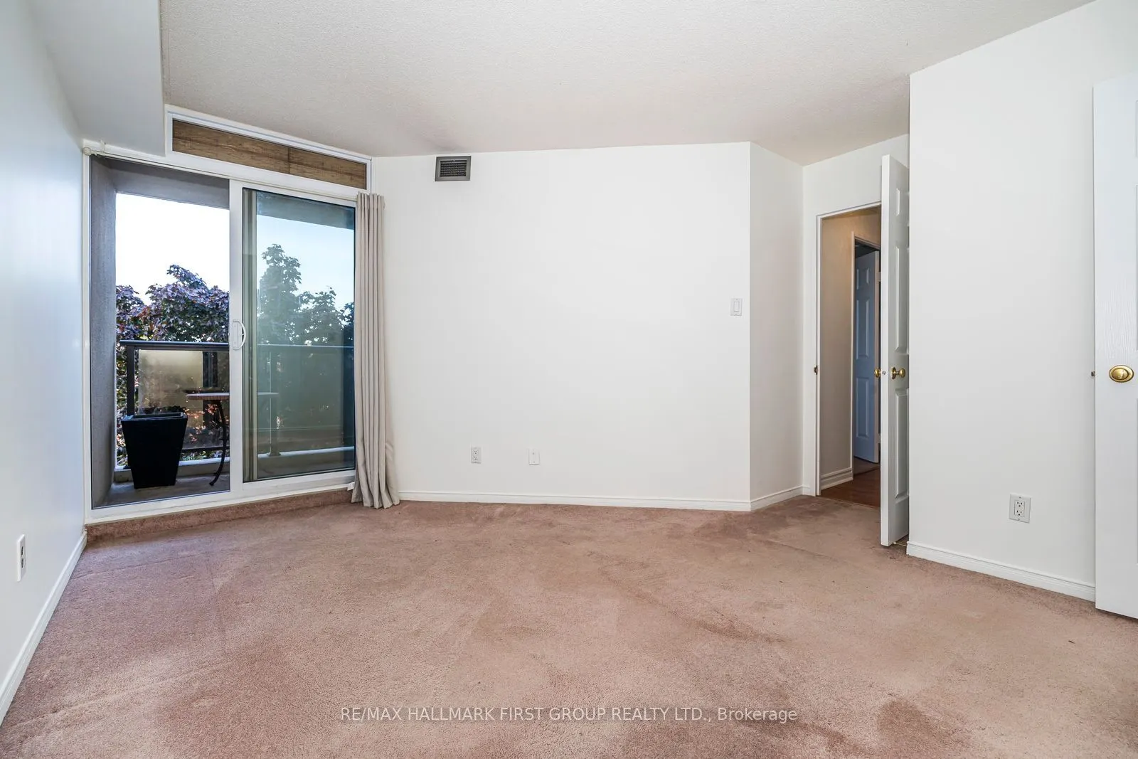 2 Westney Road N Road, #305