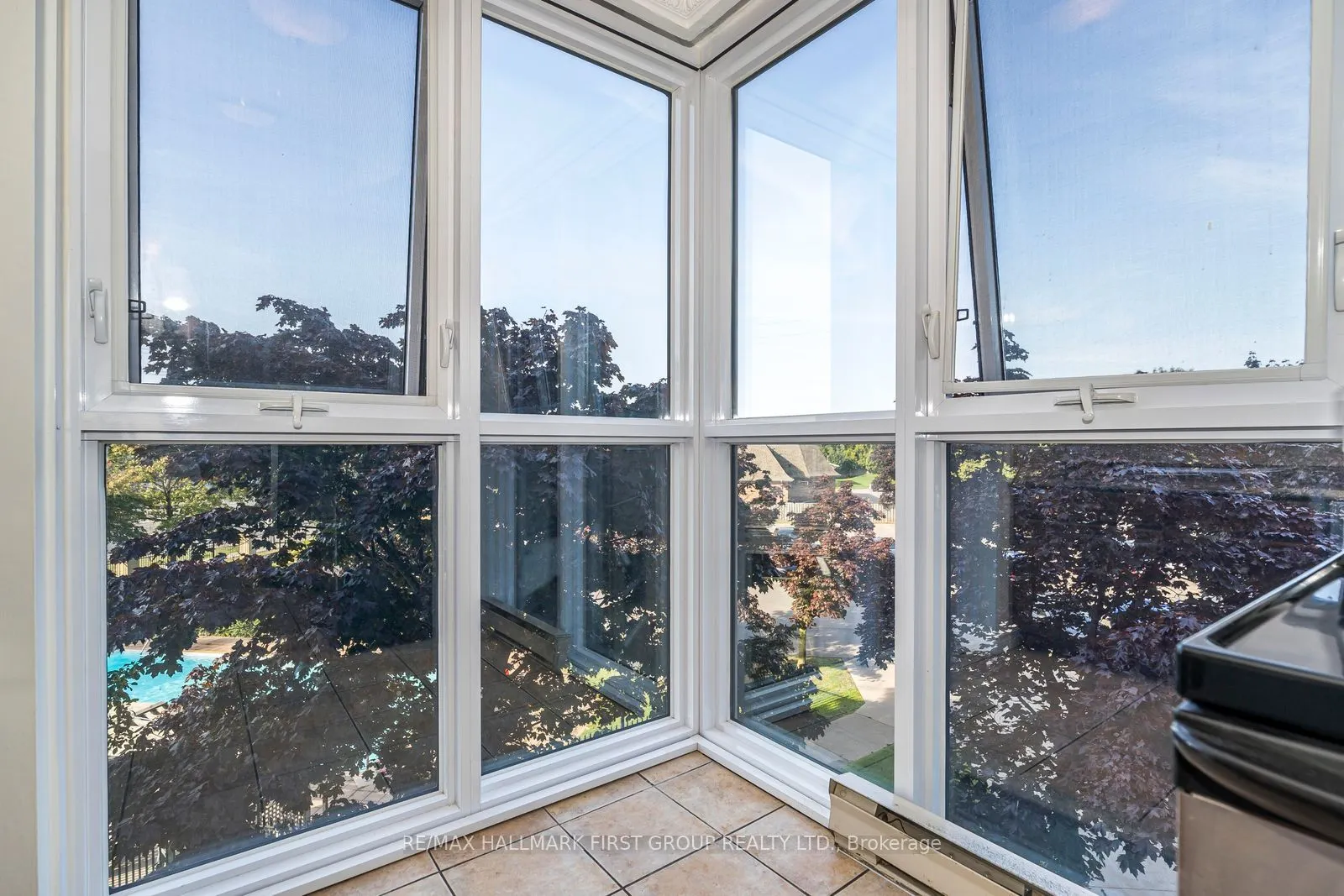 2 Westney Road N Road, #305