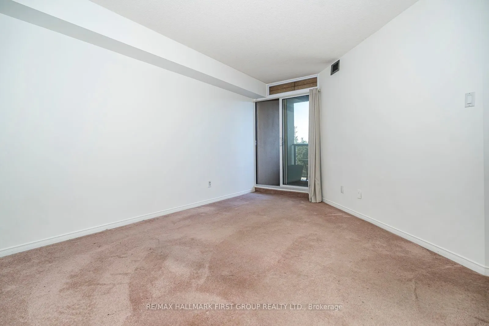 2 Westney Road N Road, #305