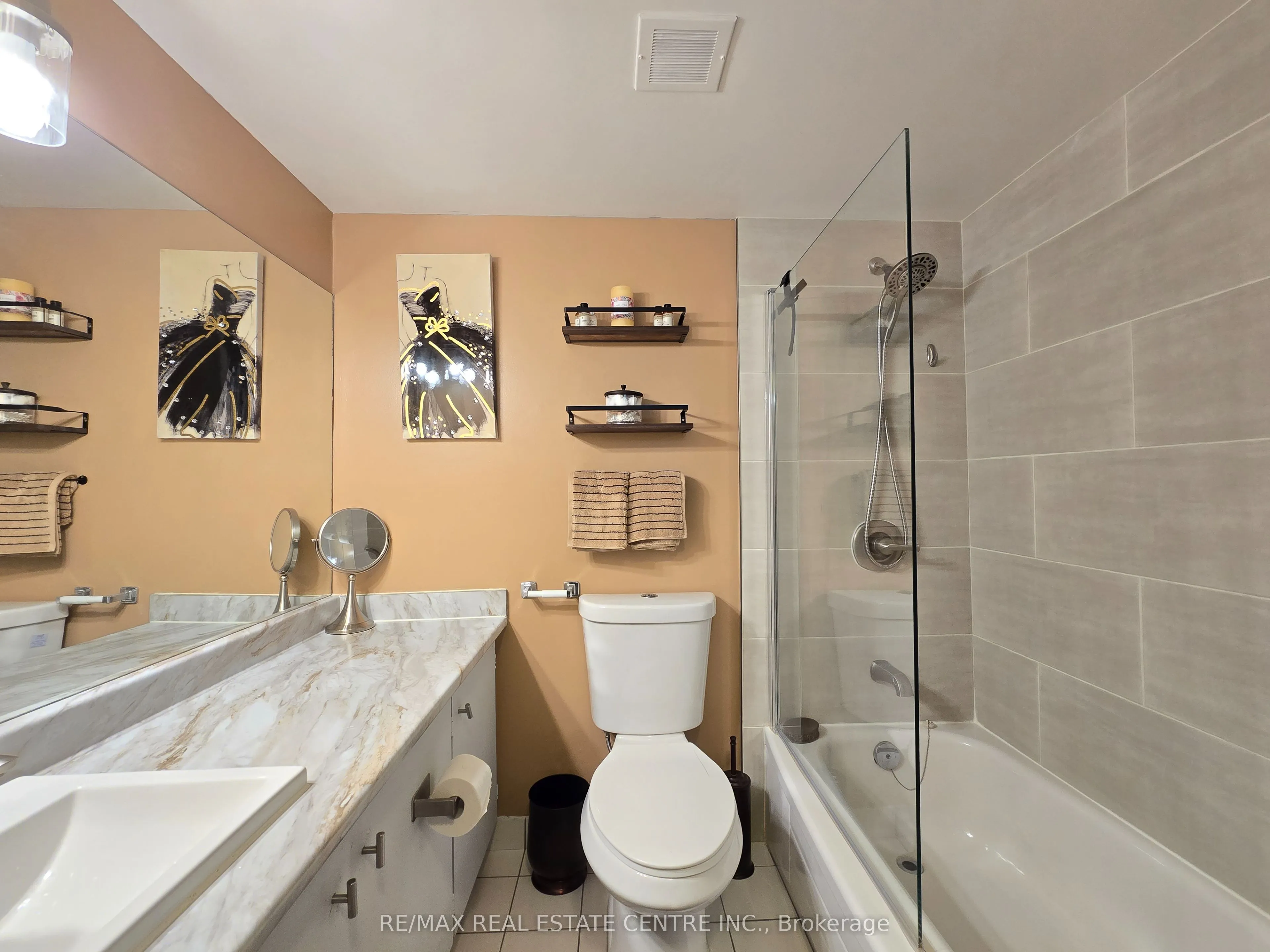 1540 Pickering Parkway, #609