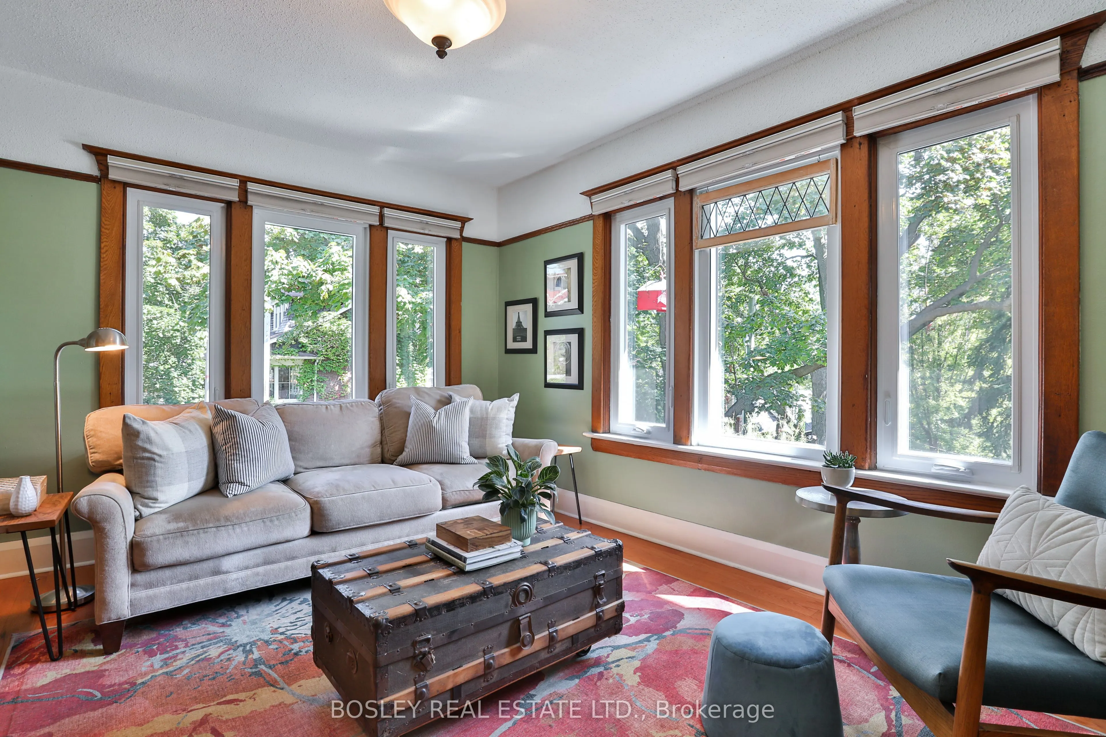 14 Beach View Crescent