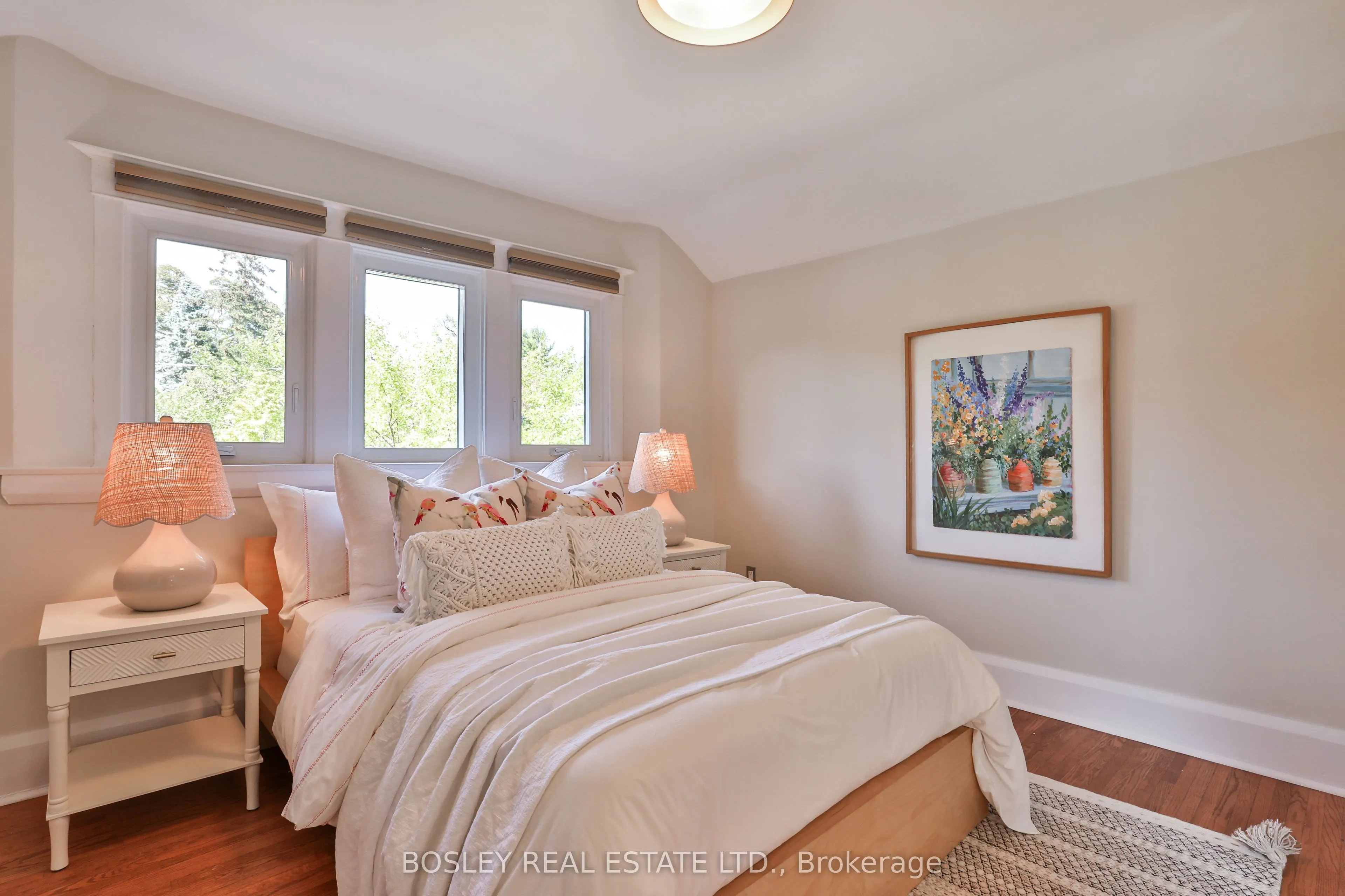 14 Beach View Crescent