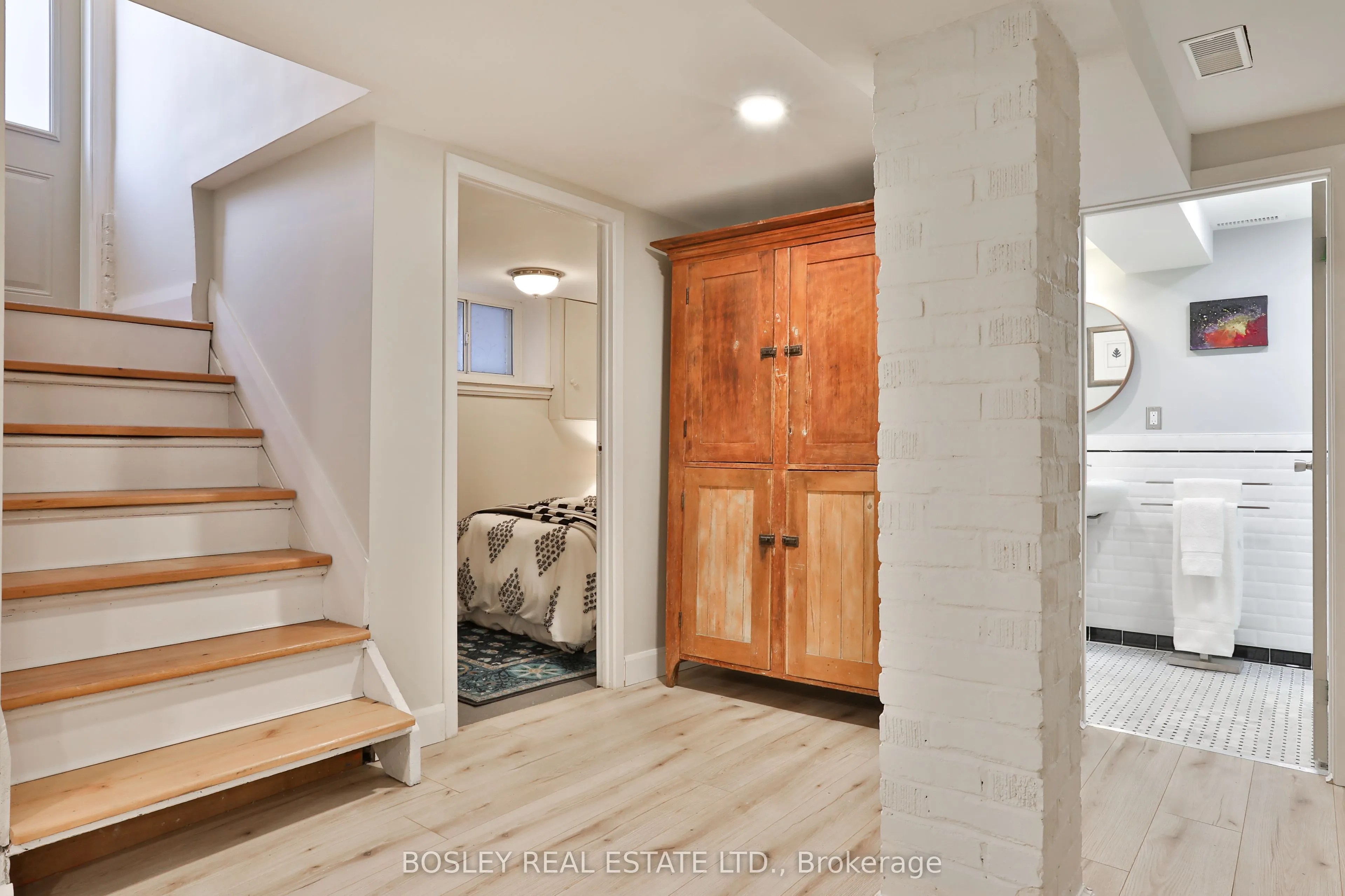 14 Beach View Crescent