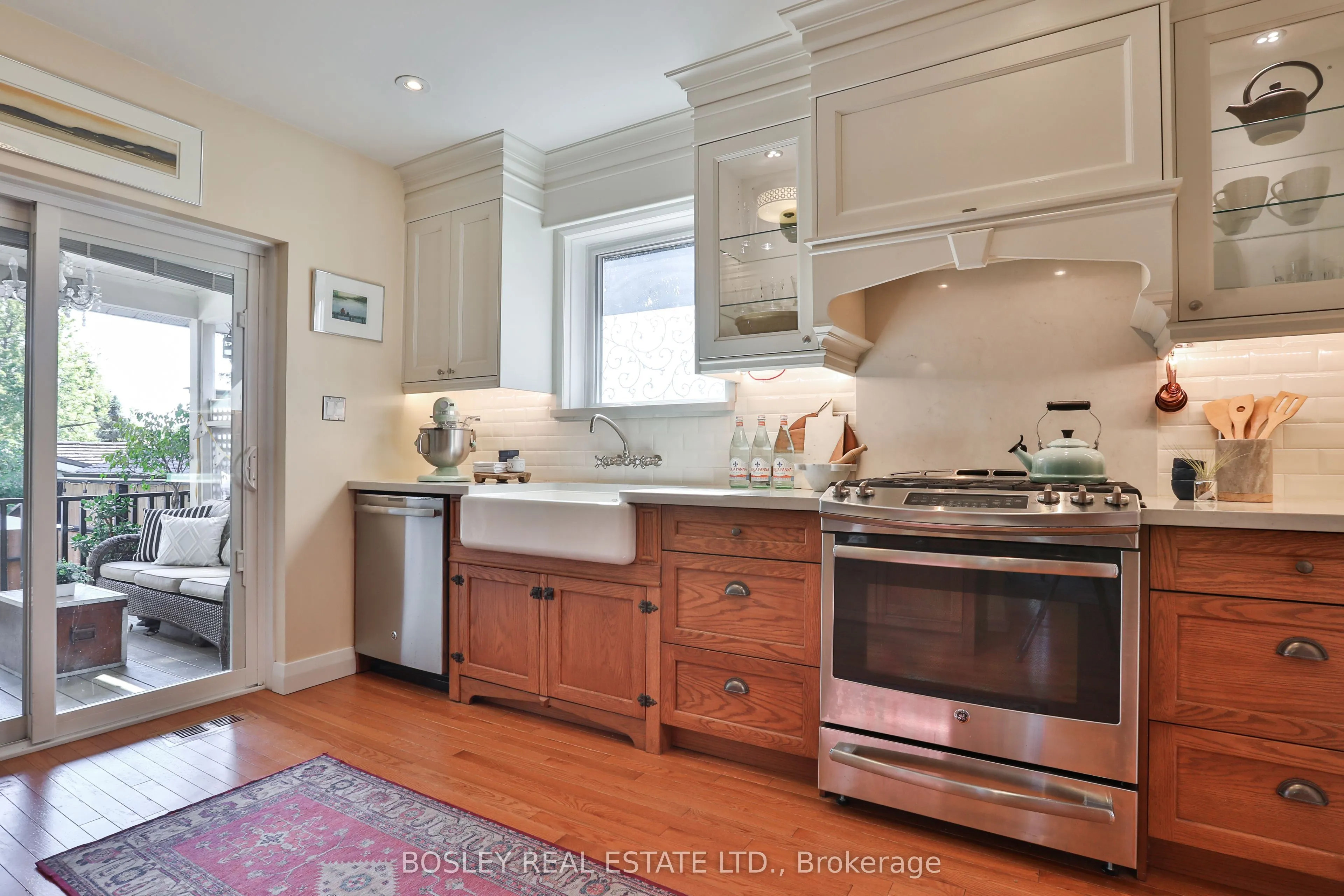 14 Beach View Crescent