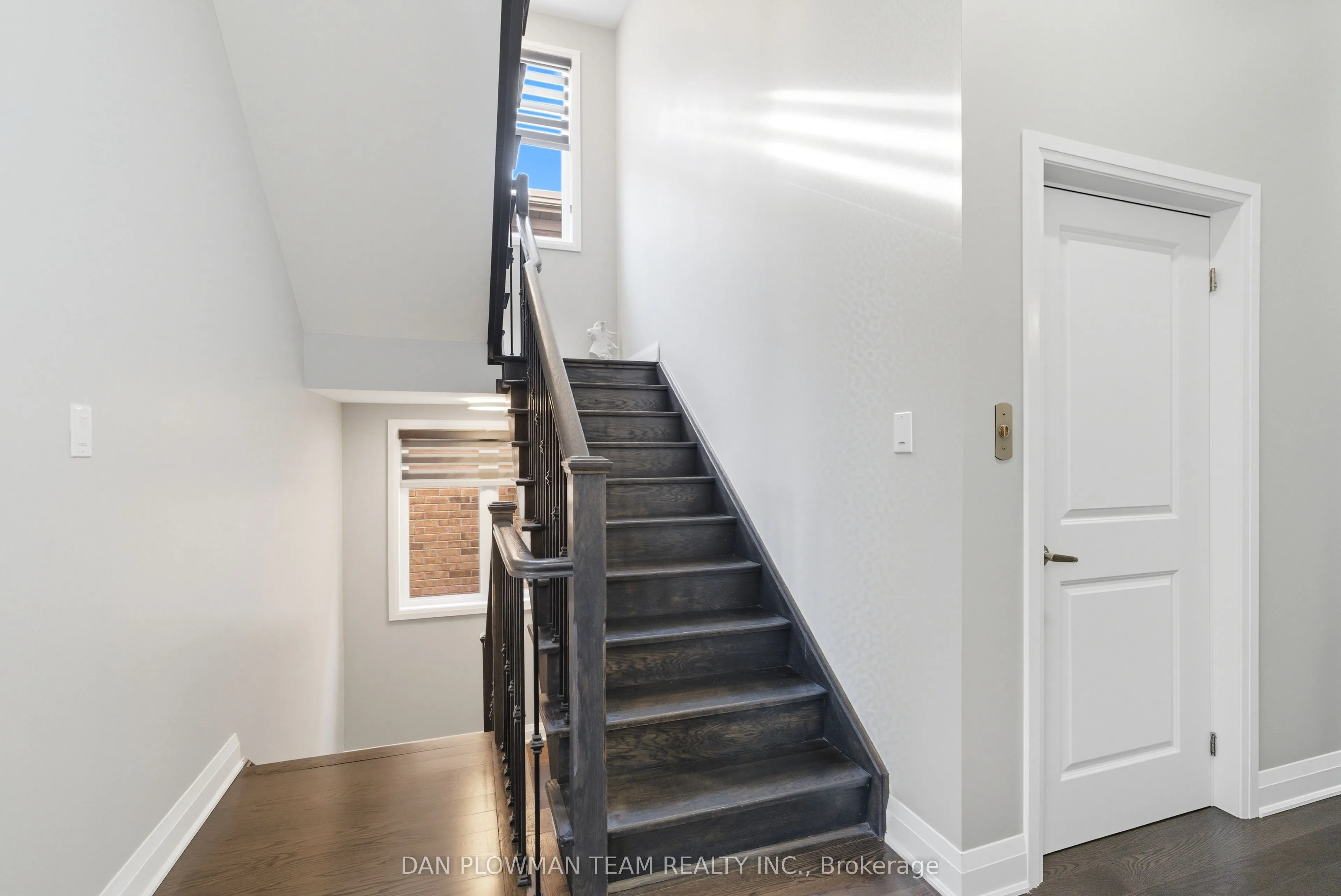 215 Port Darlington Road