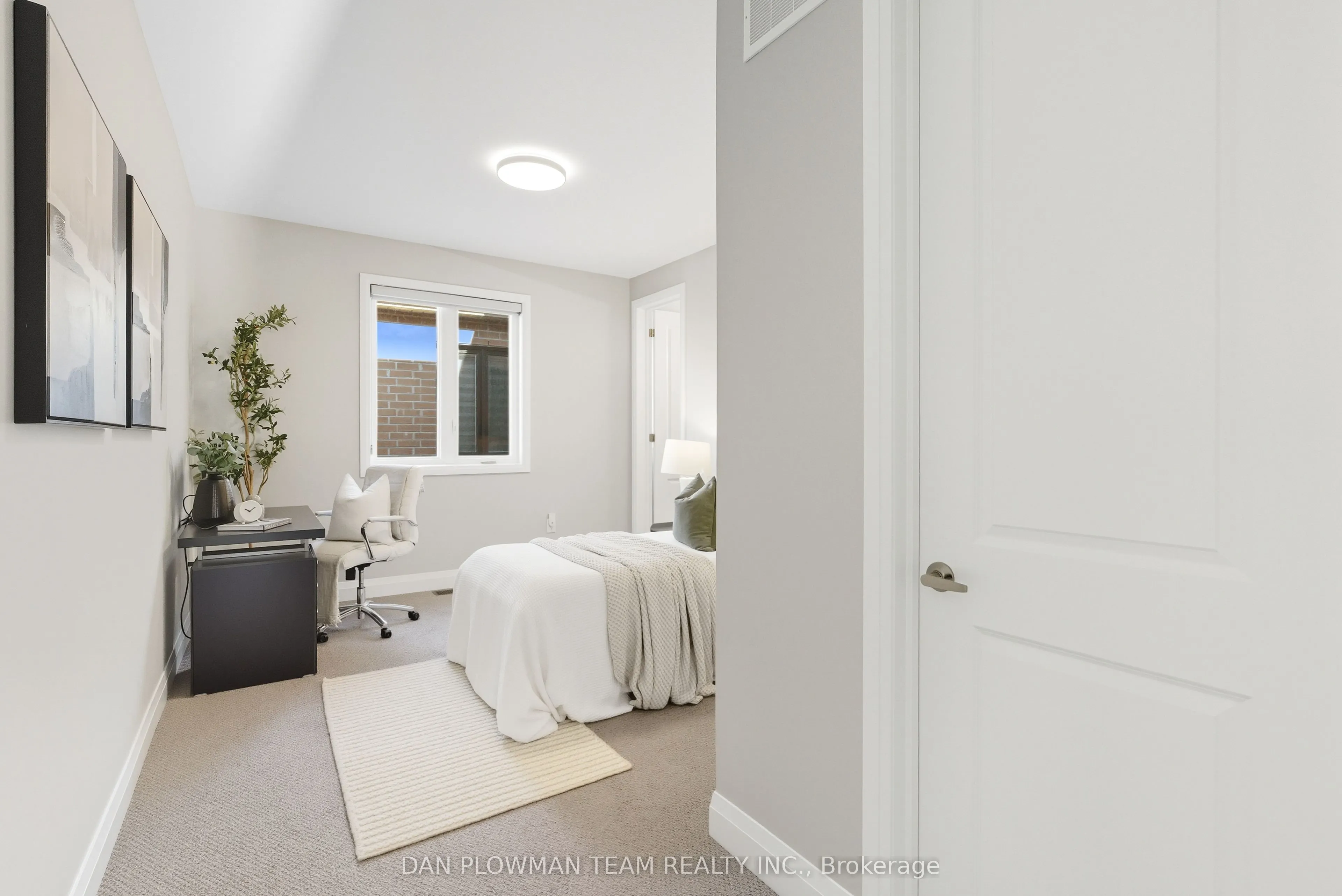215 Port Darlington Road