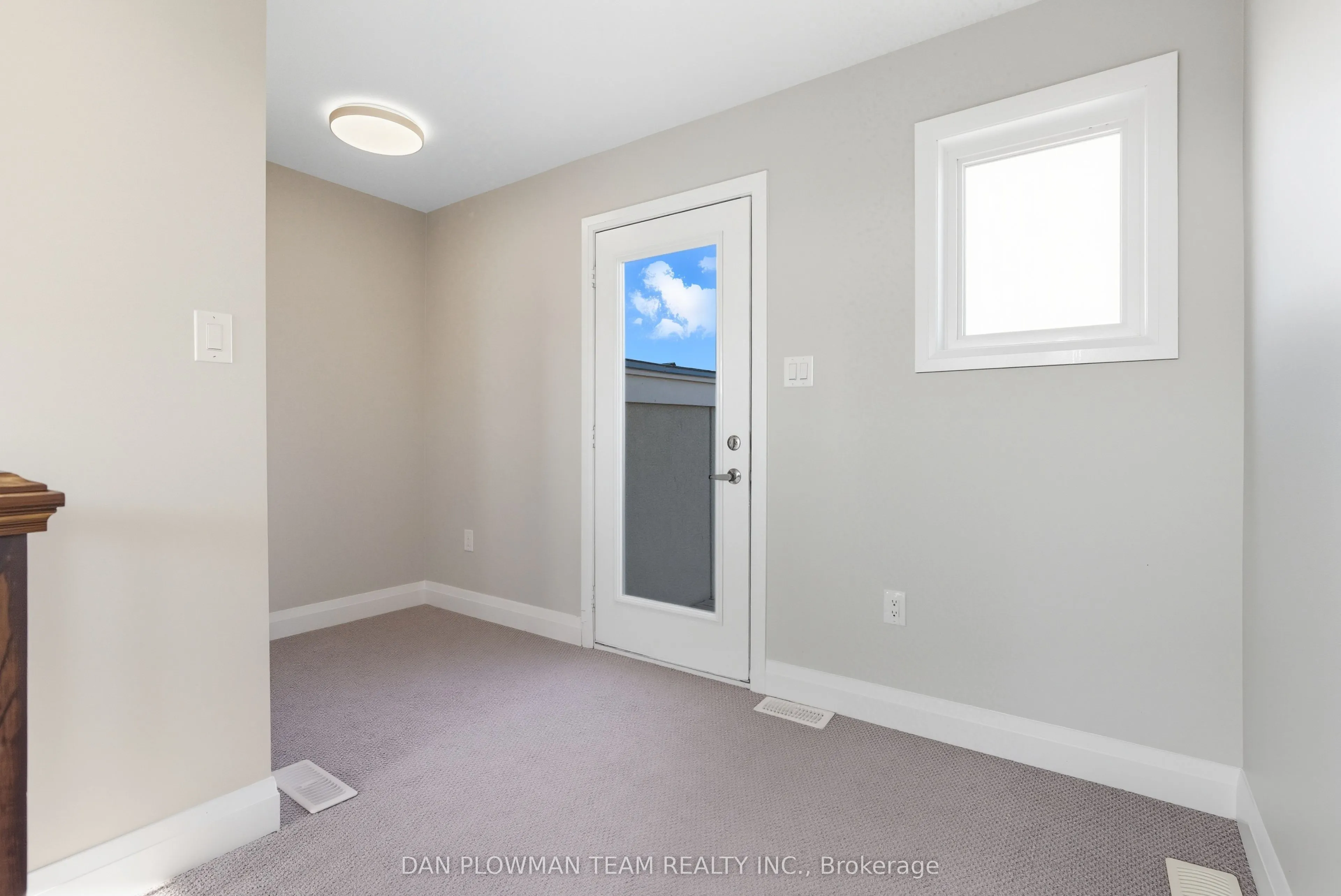 215 Port Darlington Road