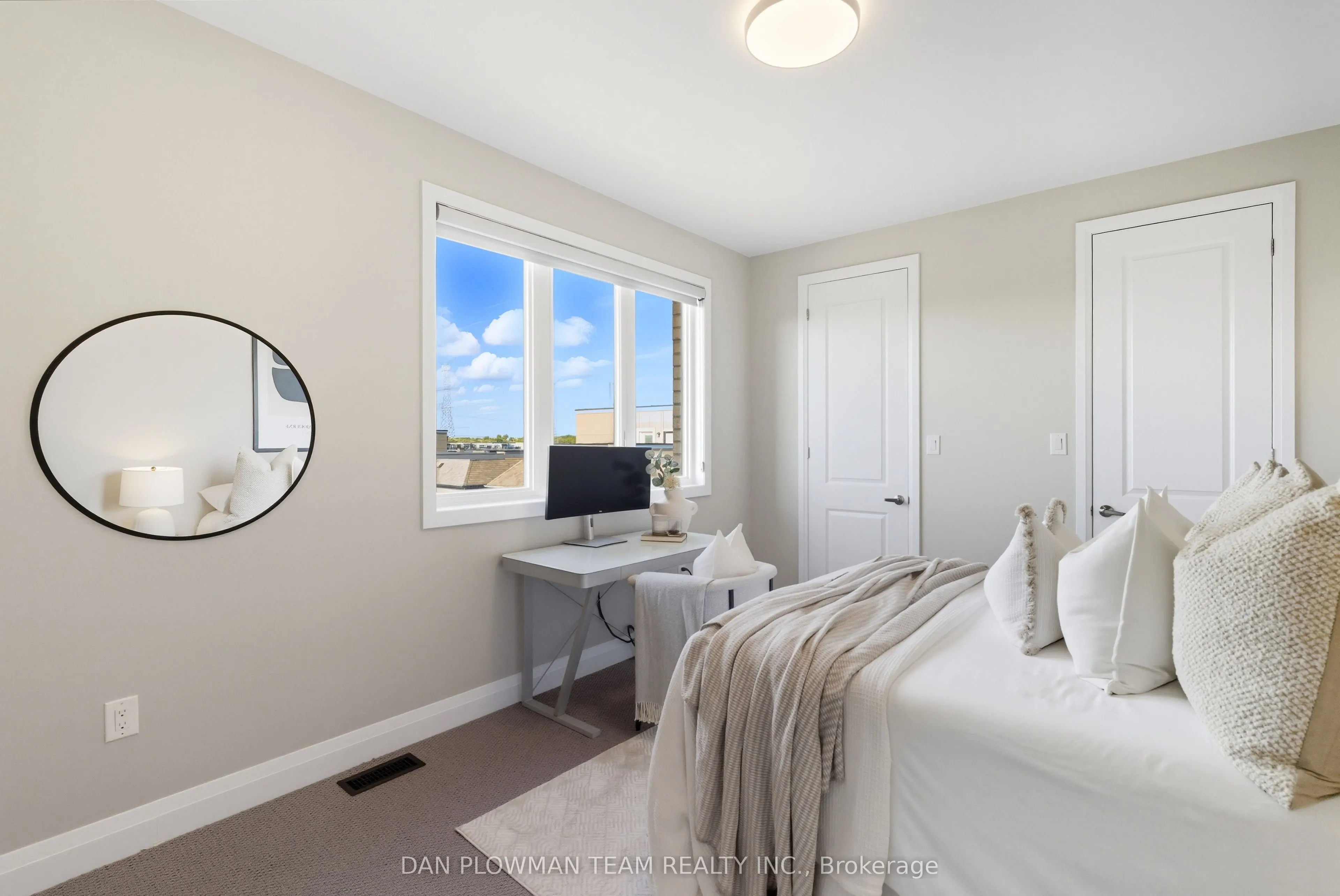 215 Port Darlington Road