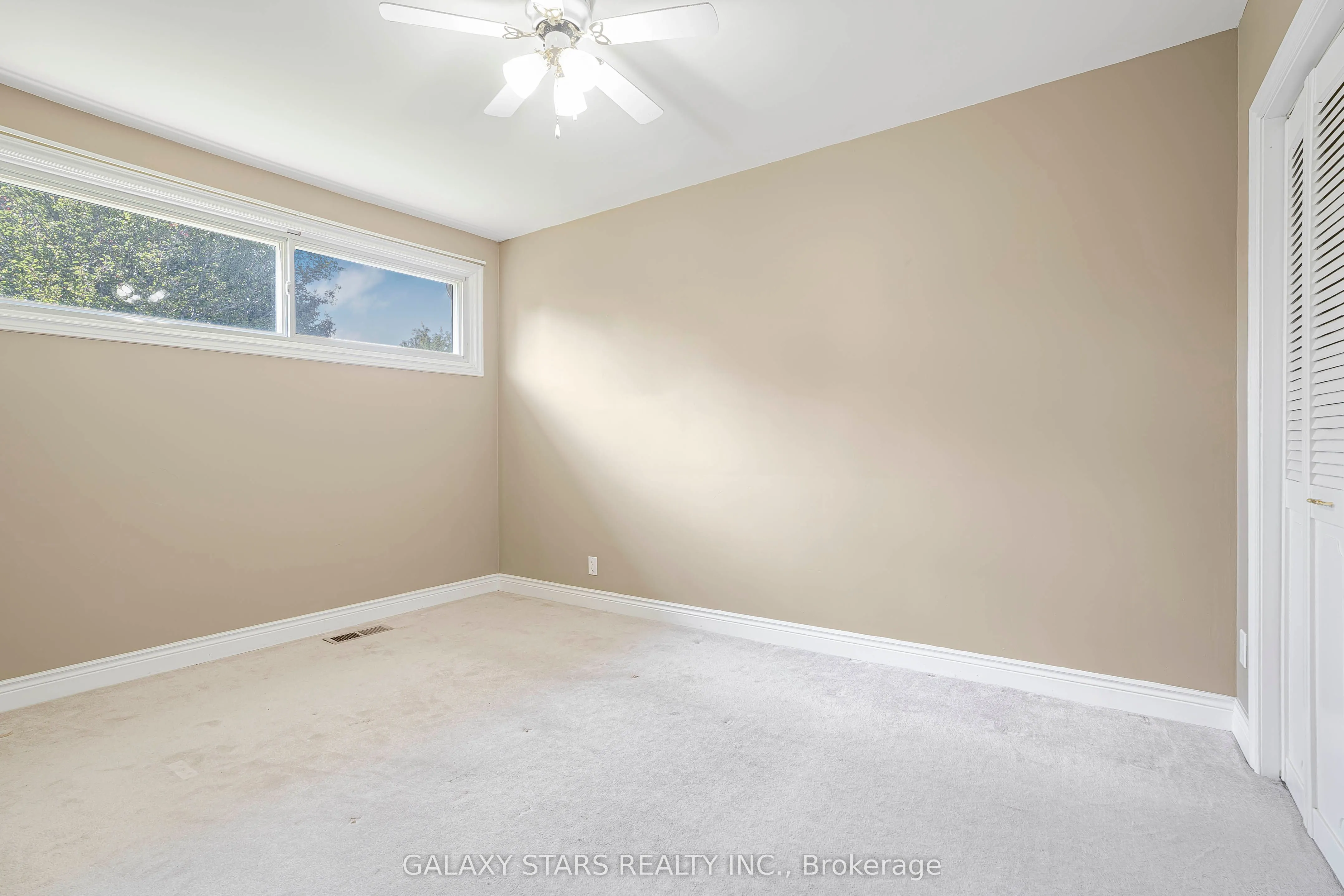 1012 Wardman Crescent, #Main