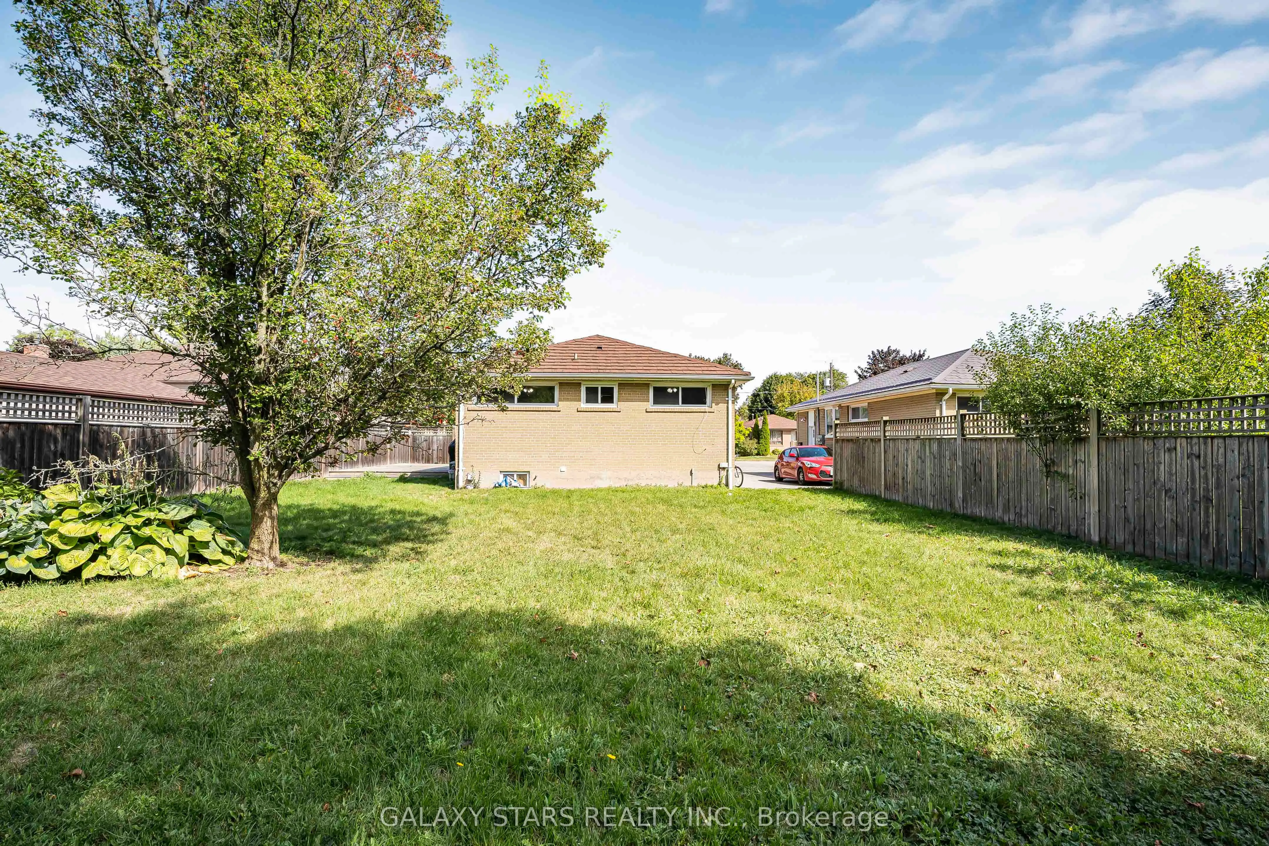 1012 Wardman Crescent, #Main