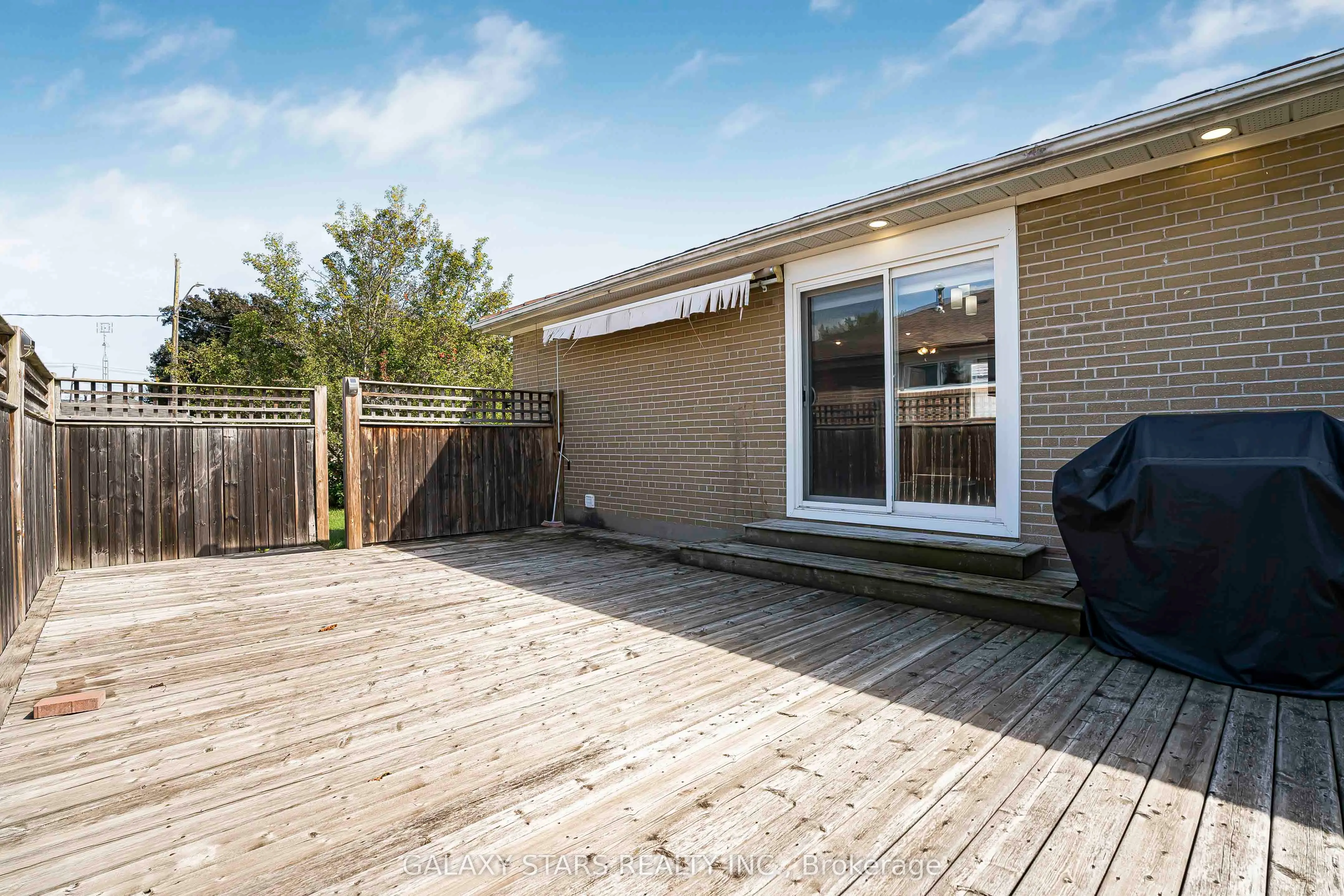 1012 Wardman Crescent, #Main