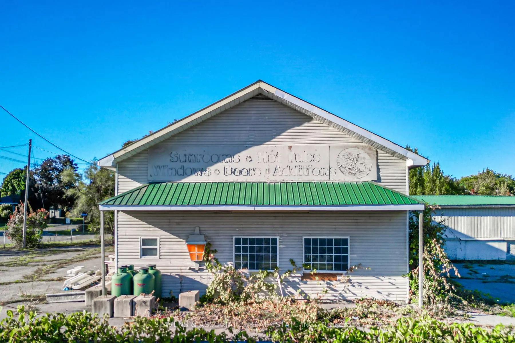 1 Ferguson Avenue