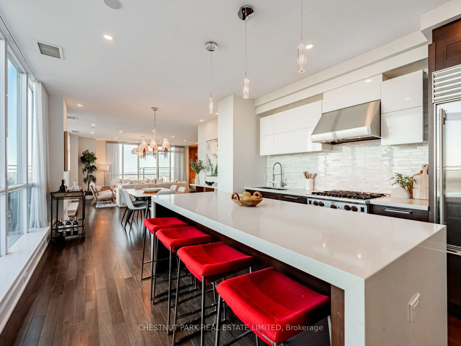 1048 Broadview Avenue, #PH02