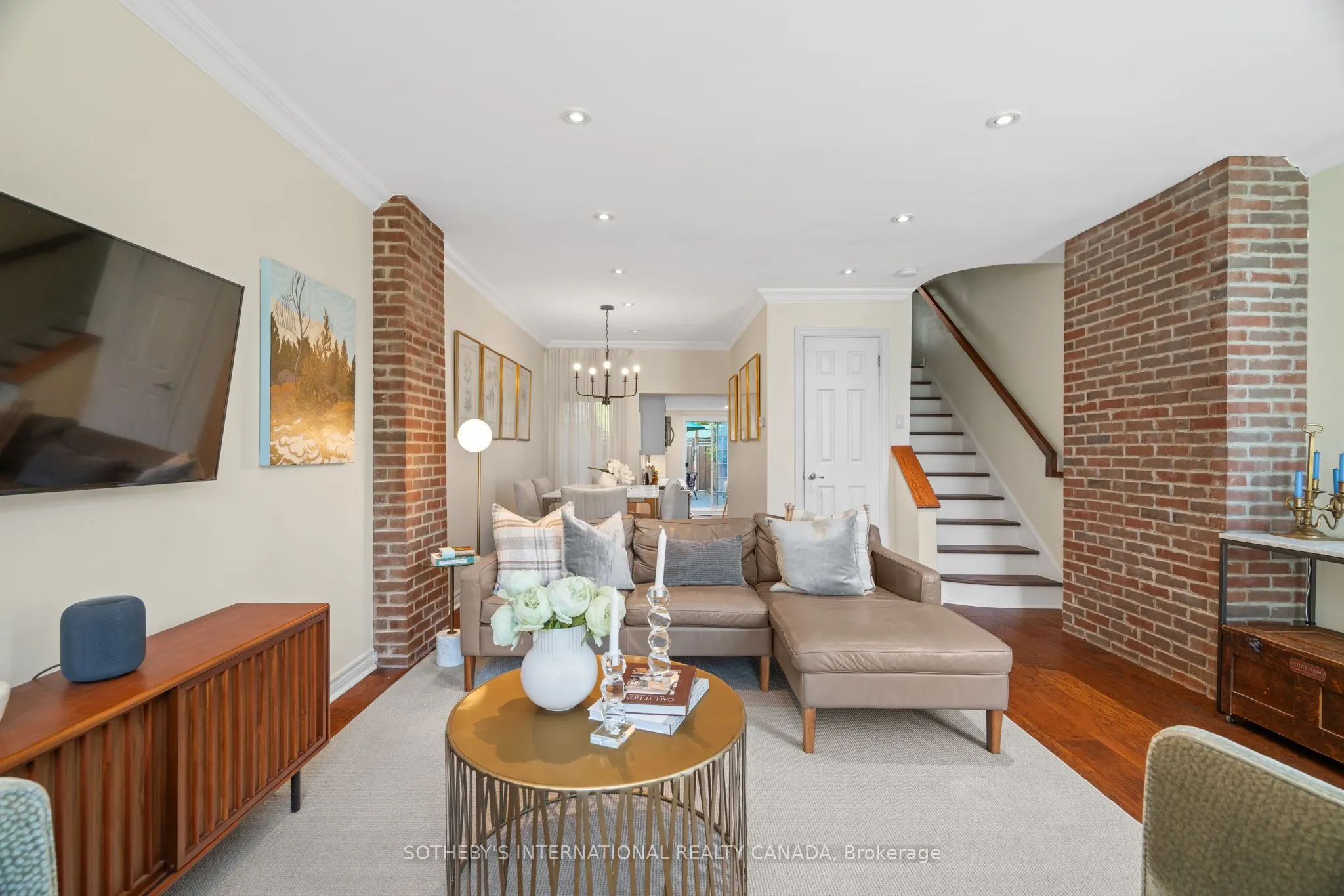 59 De Grassi Street