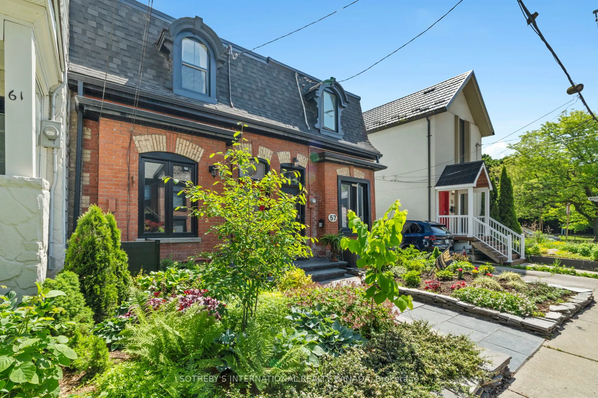 59 De Grassi Street